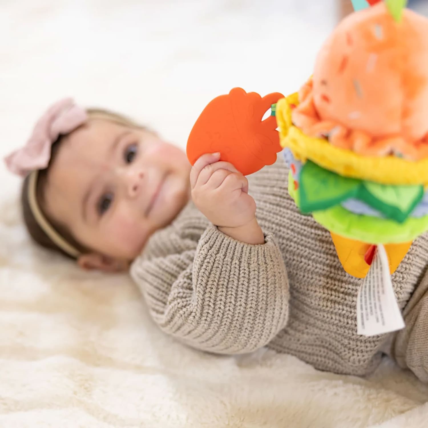 Melissa & Doug Ice Cream Take-Along Pull Toy - Image 4