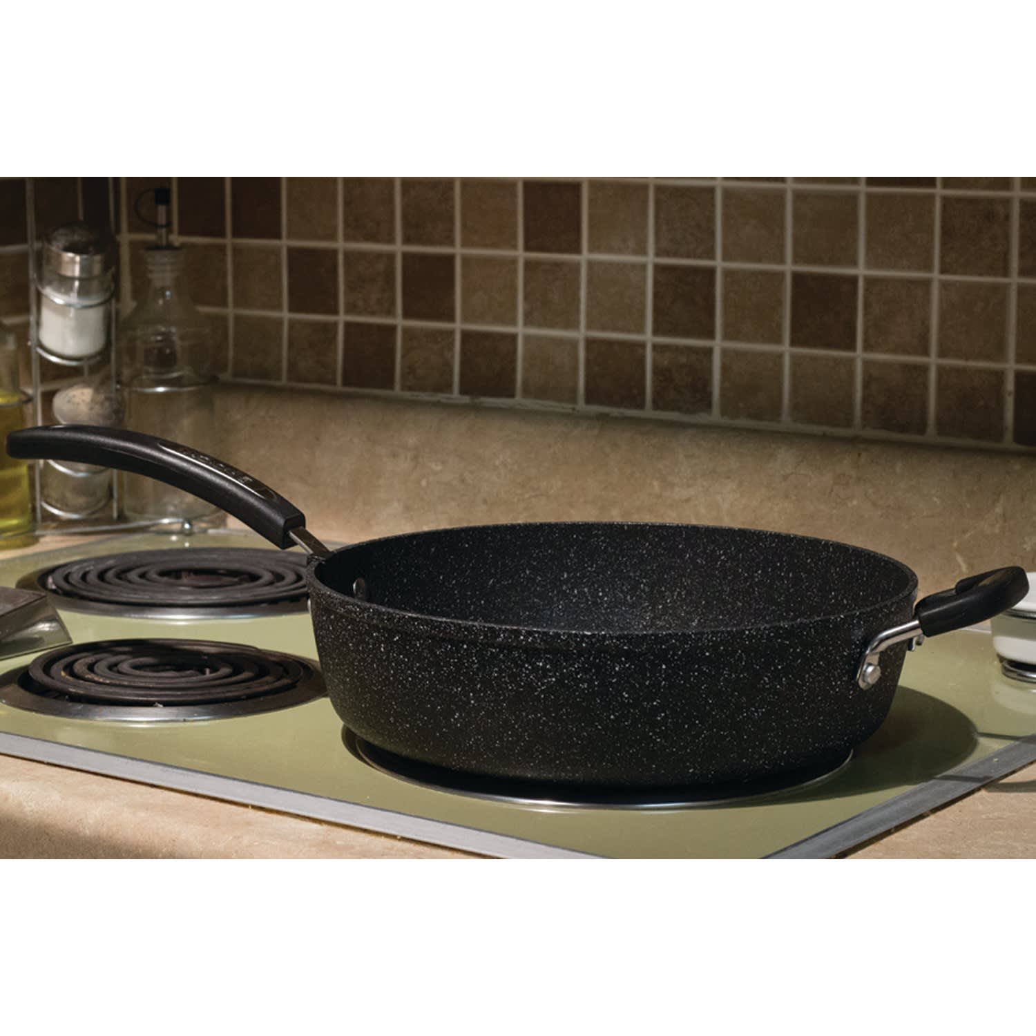 THE ROCK By Starfrit Aluminum Nonstick Deep Fry Pan With Lid & Bakelite Handle, 11in, Black - Image 3