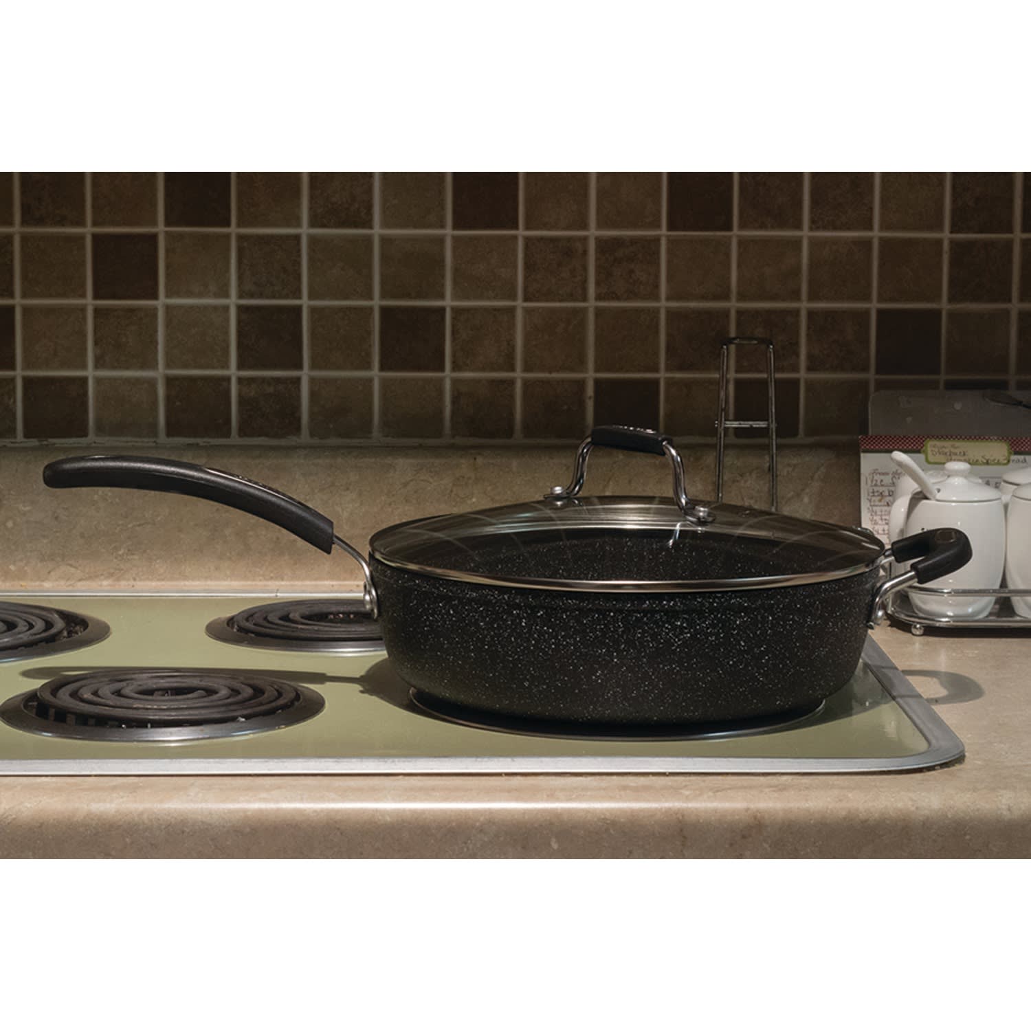THE ROCK By Starfrit Aluminum Nonstick Deep Fry Pan With Lid & Bakelite Handle, 11in, Black - Image 5