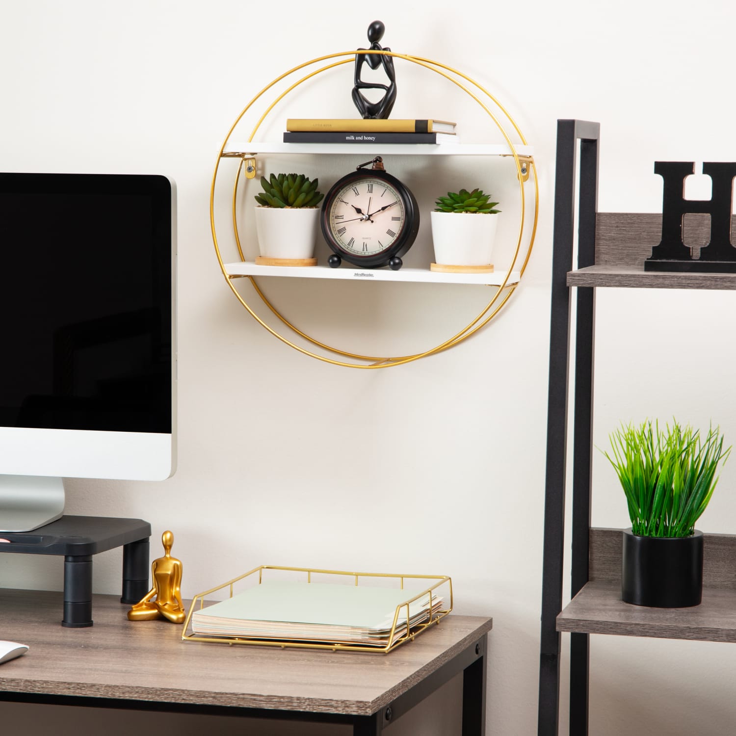 Mind Reader Floating Round Wall Shelves, 15-1/2inH x 16inW x 3-13/16inD, Gold/White - Image 3
