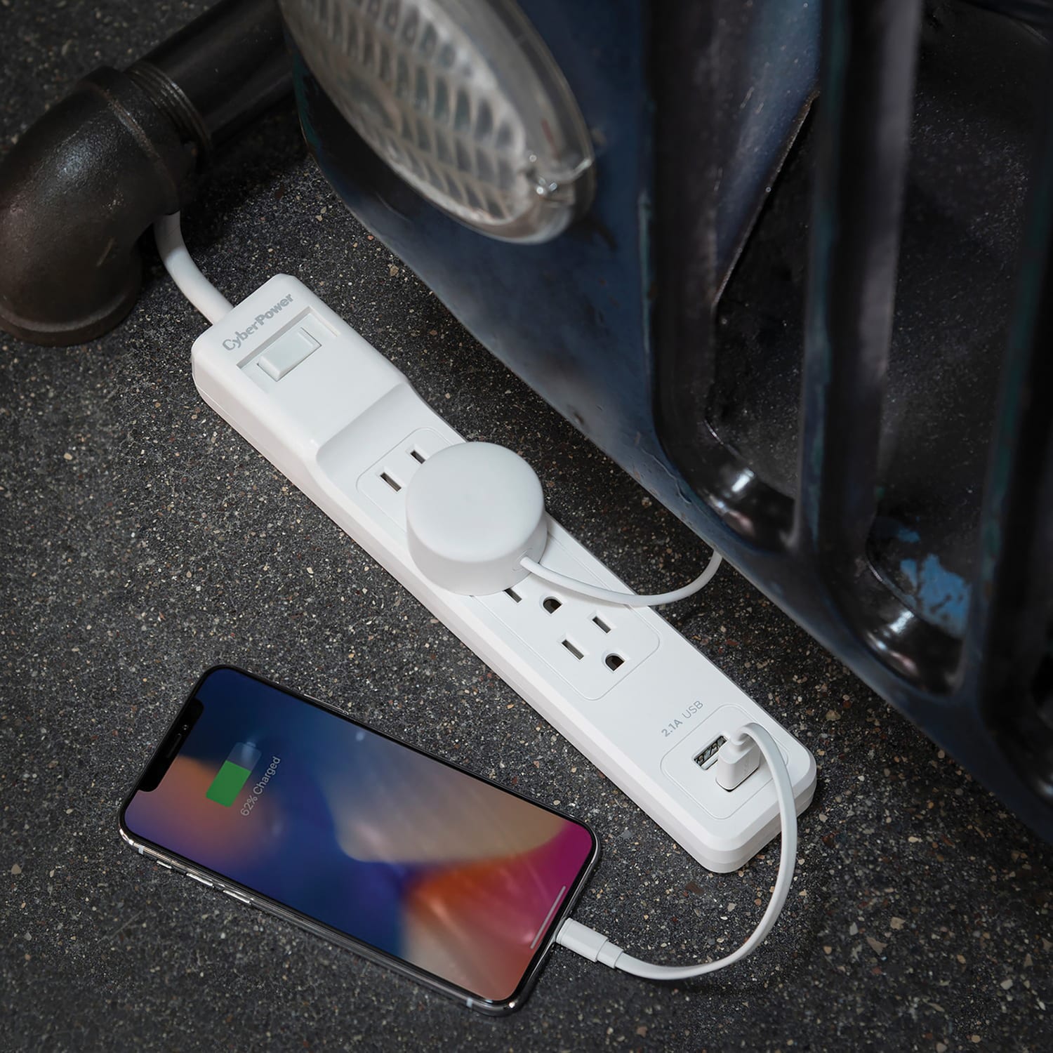 CyberPower P403URC1 4-Outlet Home Office Surge-Protector Power Strip With 2 USB Ports, 3', White - Image 5