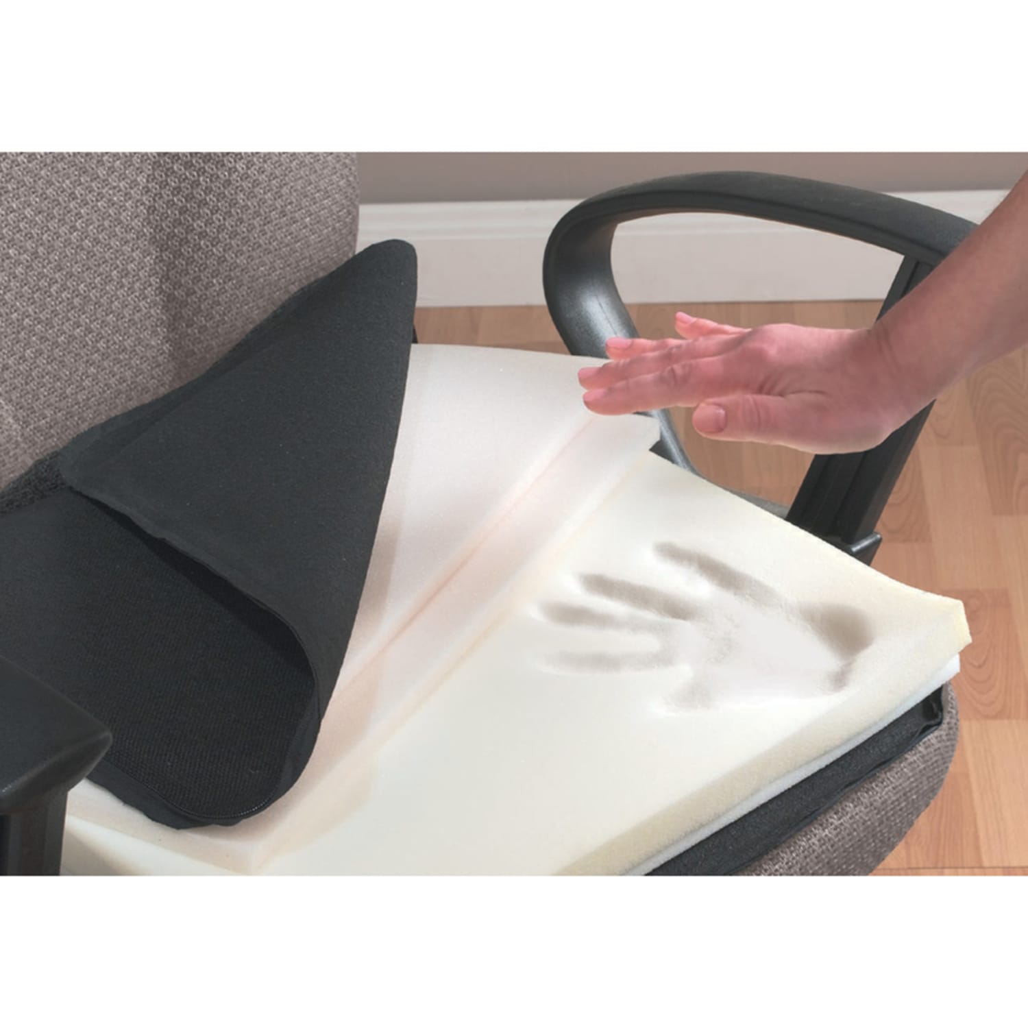 Master MemoryFoam Seat Cushion 17inH x 17 12inW x 2 34inD Black PopularChairscom Master Memory Foam Seat Cushion 17inH x 17 12inW x 2 34inD Black PopularChairscom