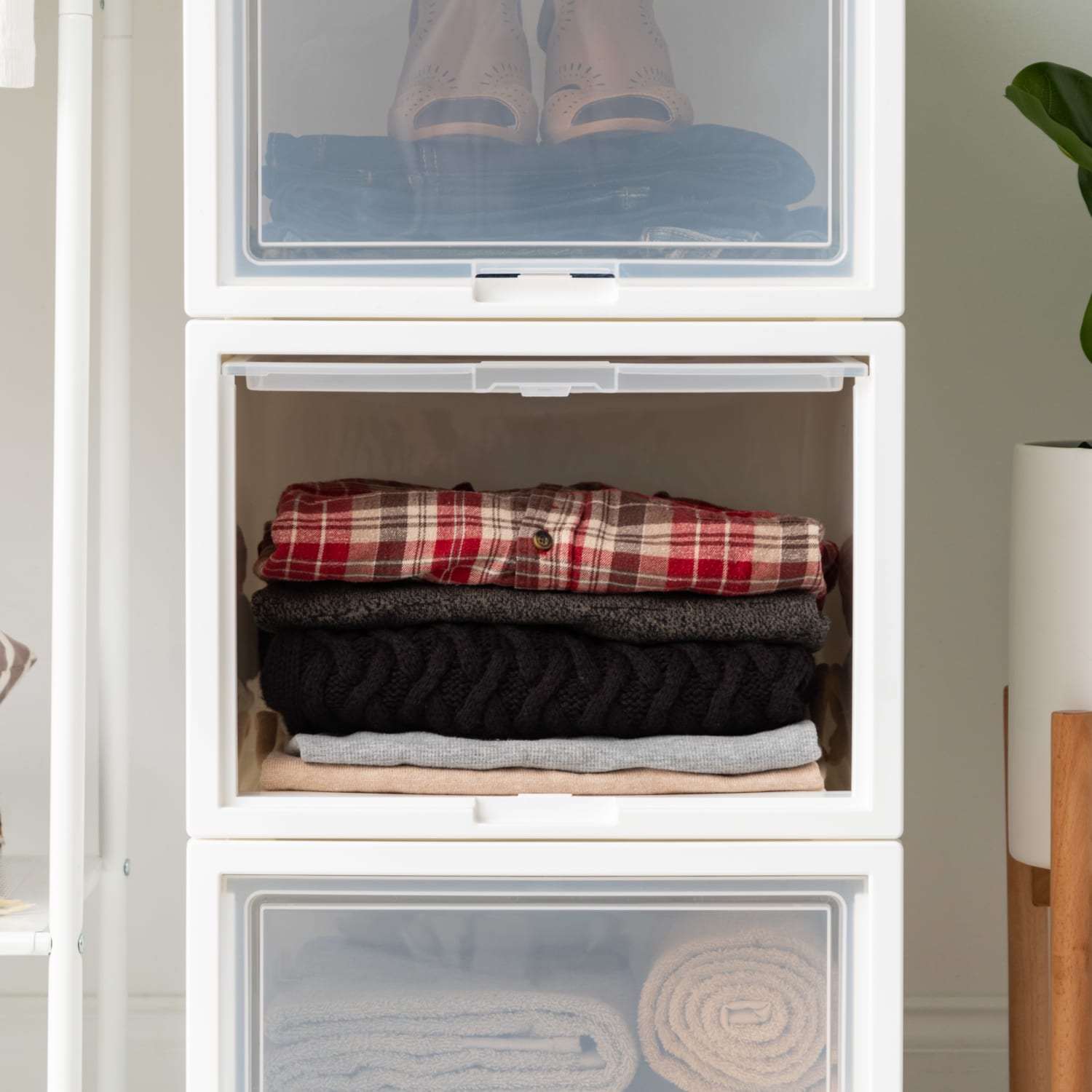 Iris Storage Bins With Sliding Doors, 14-1/4in x 16-1/8in, White, Set Of 3 Bins - Image 6