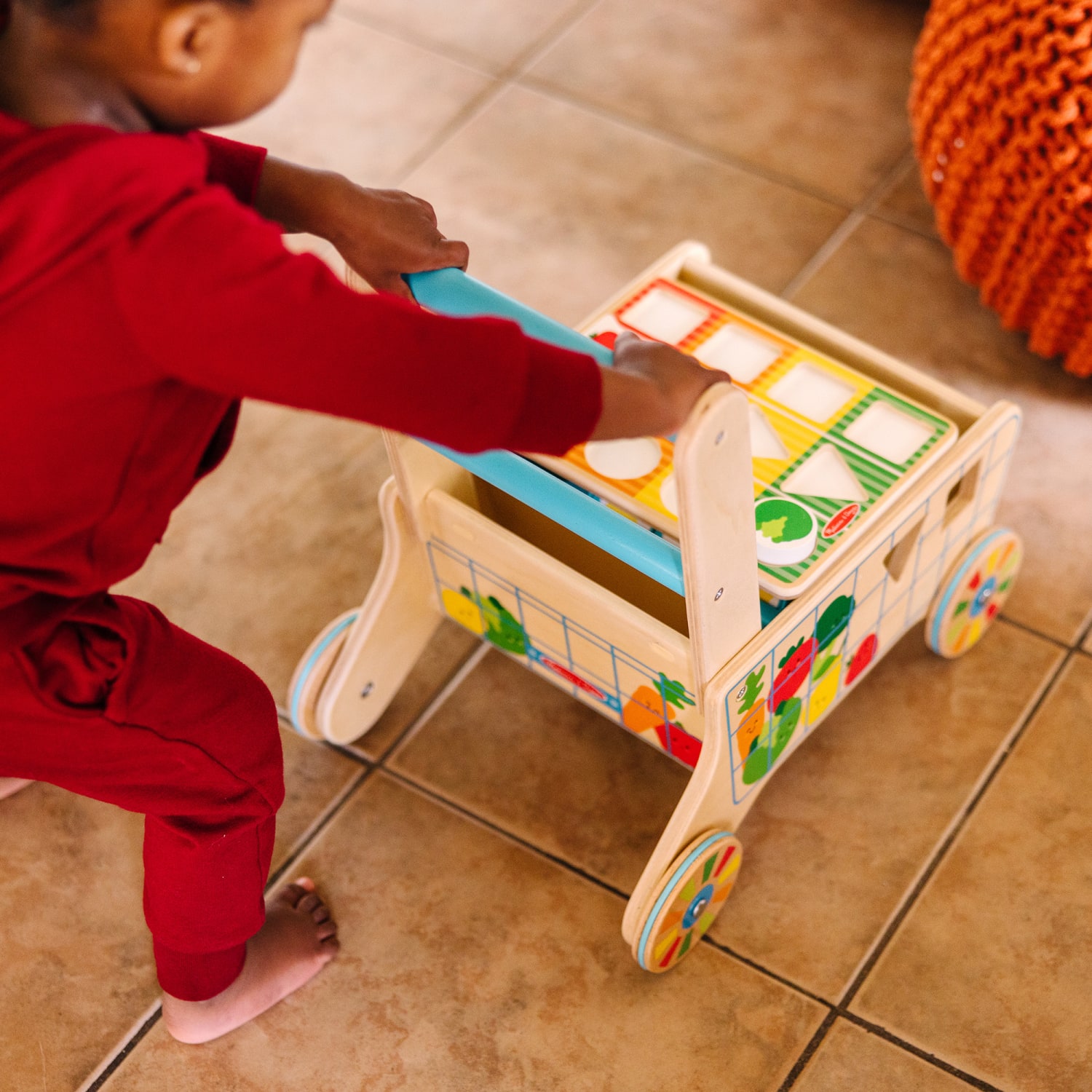 Melissa & Doug Wooden Shape Sorting Grocery Cart - Image 6