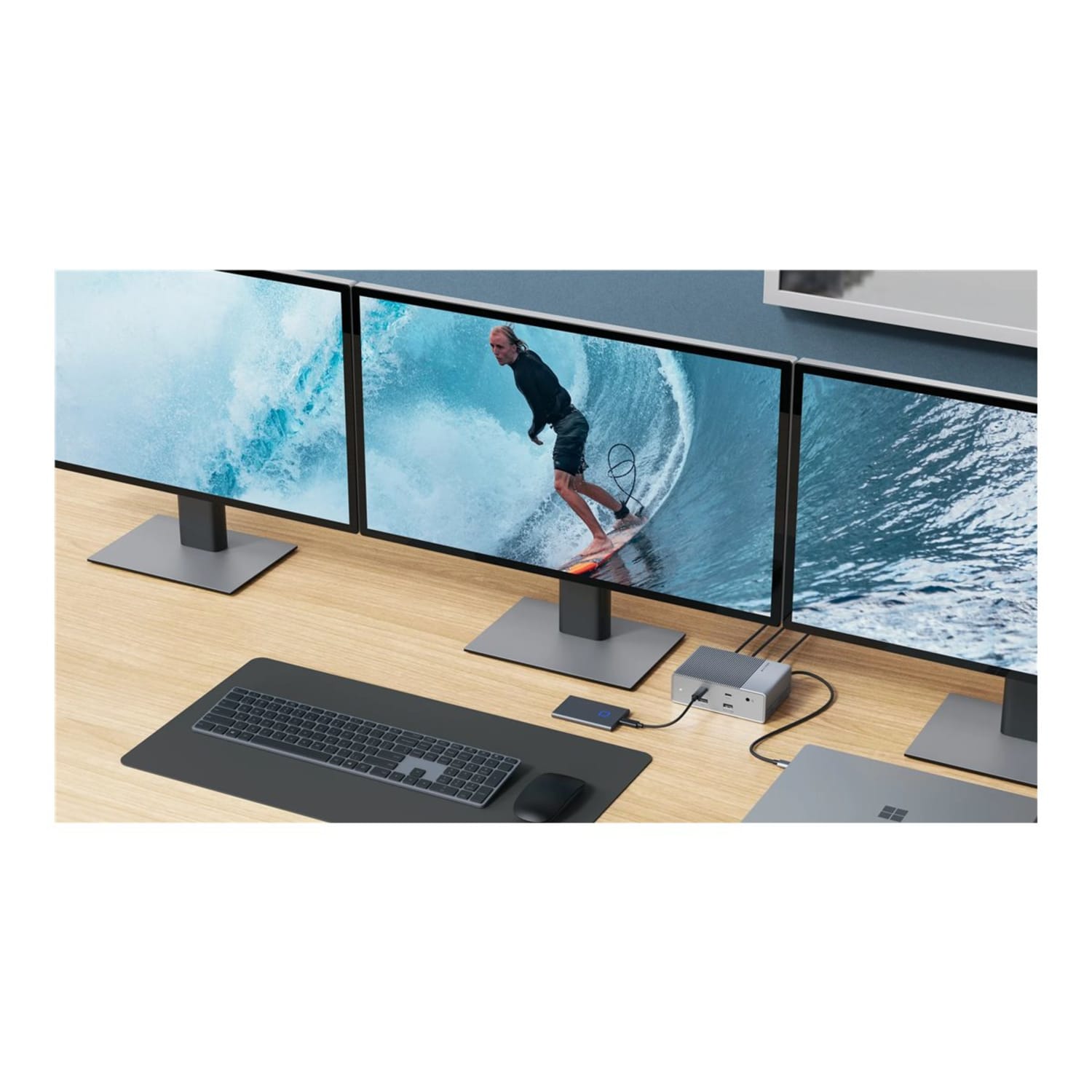 Targus HyperDrive GEN2 15-In-1 Docking Station, 1-7/10inH x 5-2/10inW x 3-1/2inD, Gray, HDG2TB314-US - Image 6