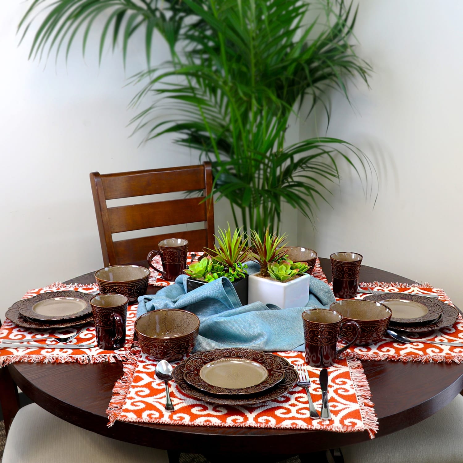 Elama 16-Piece Stoneware Dinnerware Set, Sienna - Image 4