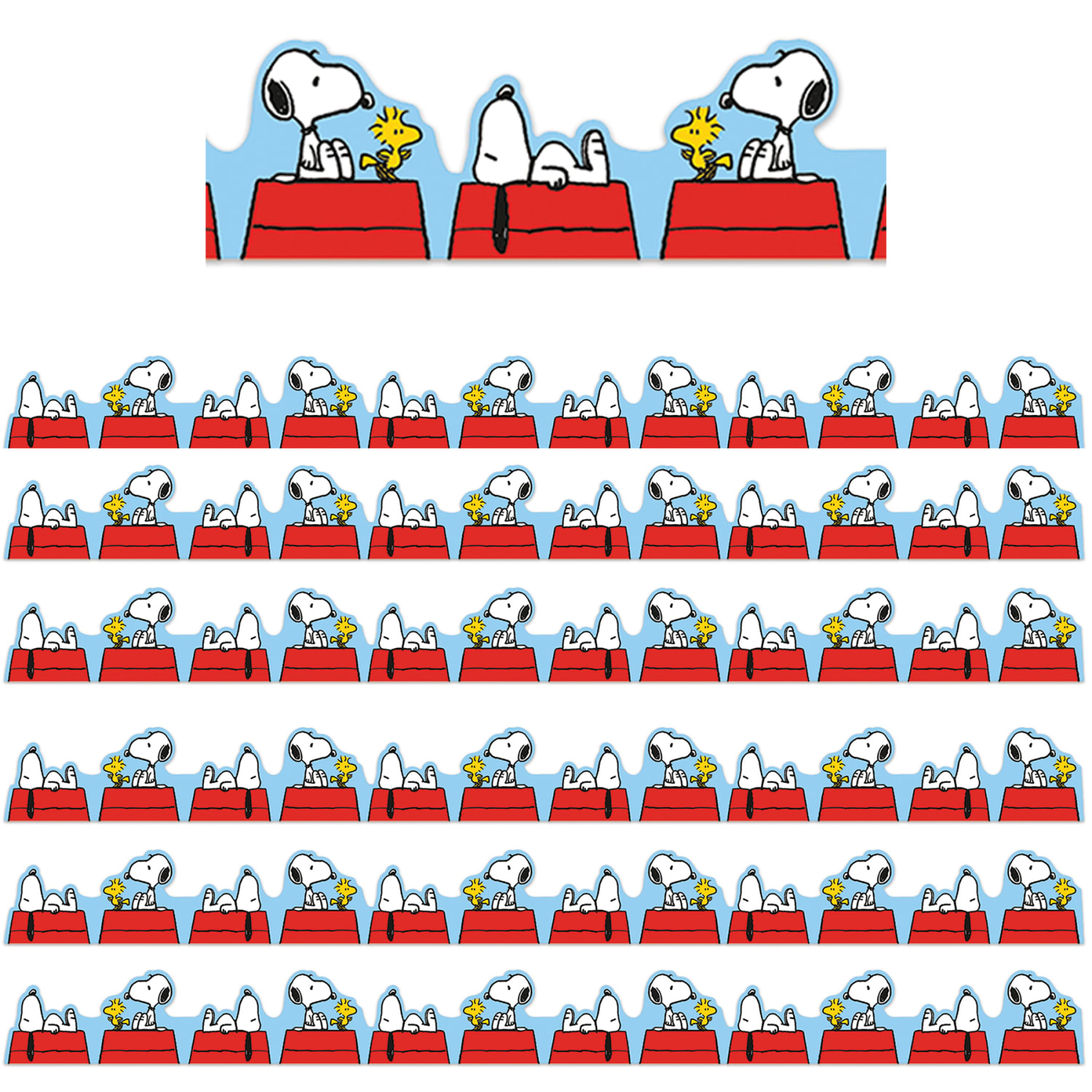 Peanuts Snoopy on Doghouse