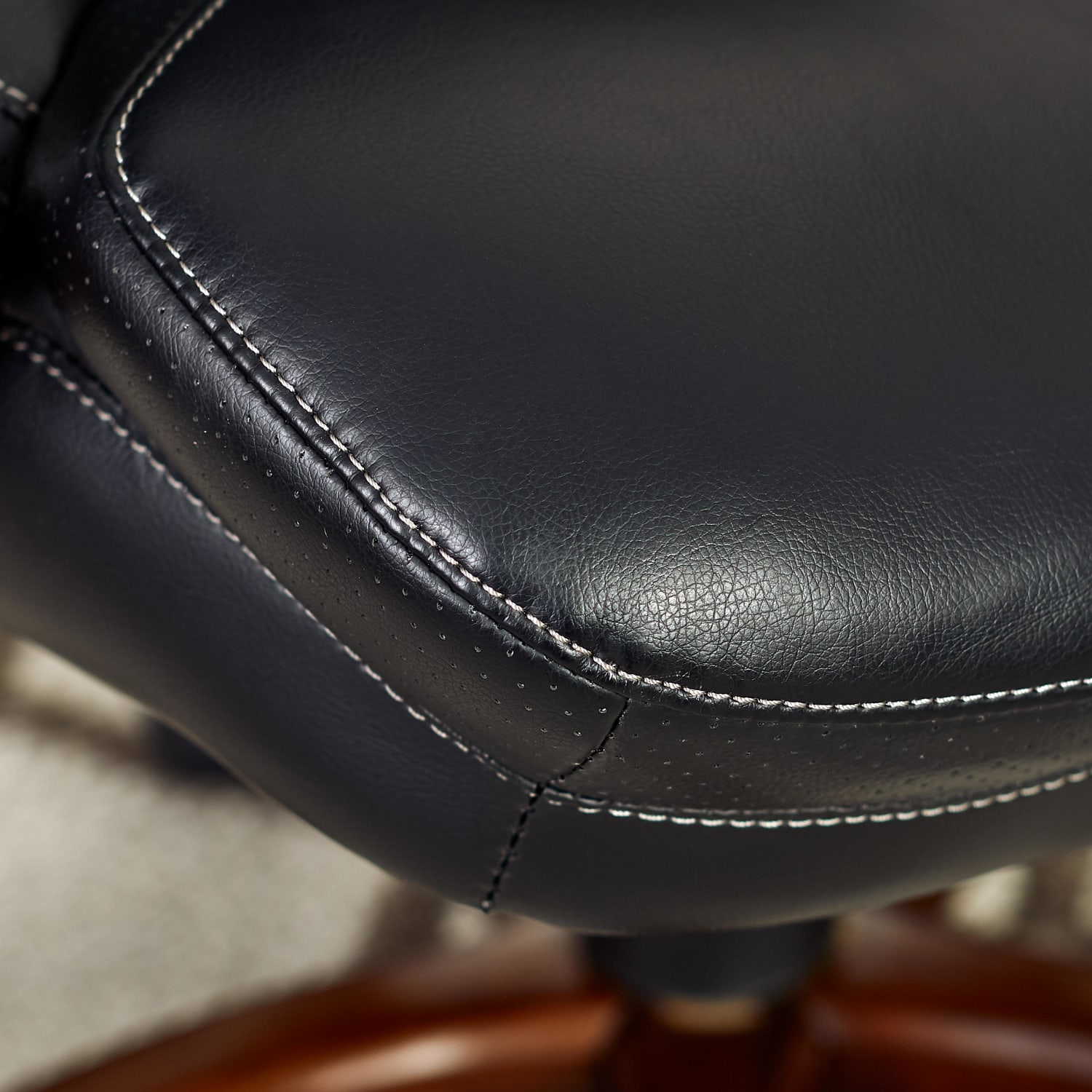 Serta Conway Big Tall Bonded Leather HighBack Office Chair BlackDark Redwood PopularChairscom Serta Conway Big Tall Bonded Leather High Back Office Chair BlackDark Redwood PopularChairscom