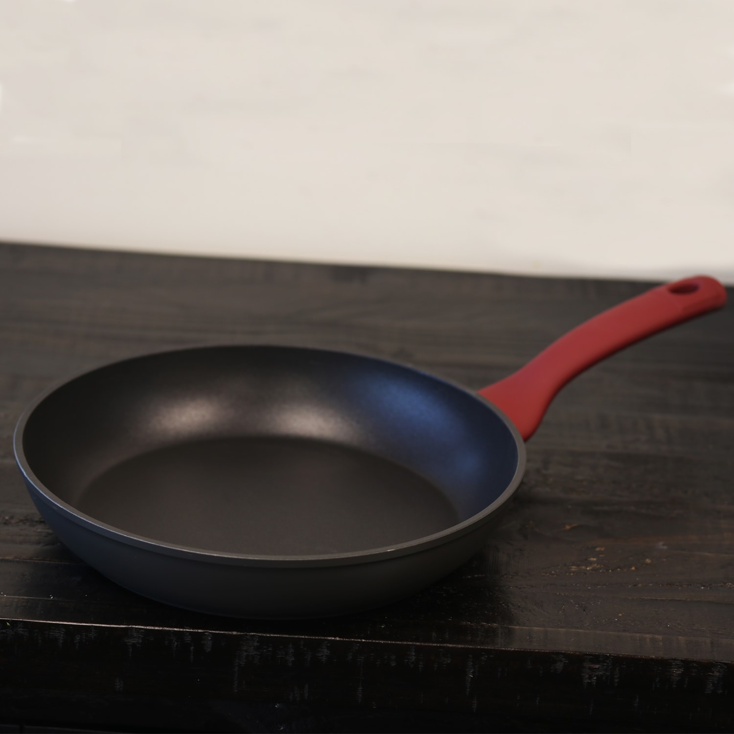 Gibson Home Marengo Aluminum Frying Pan, 10in, Red/Grey - Image 5
