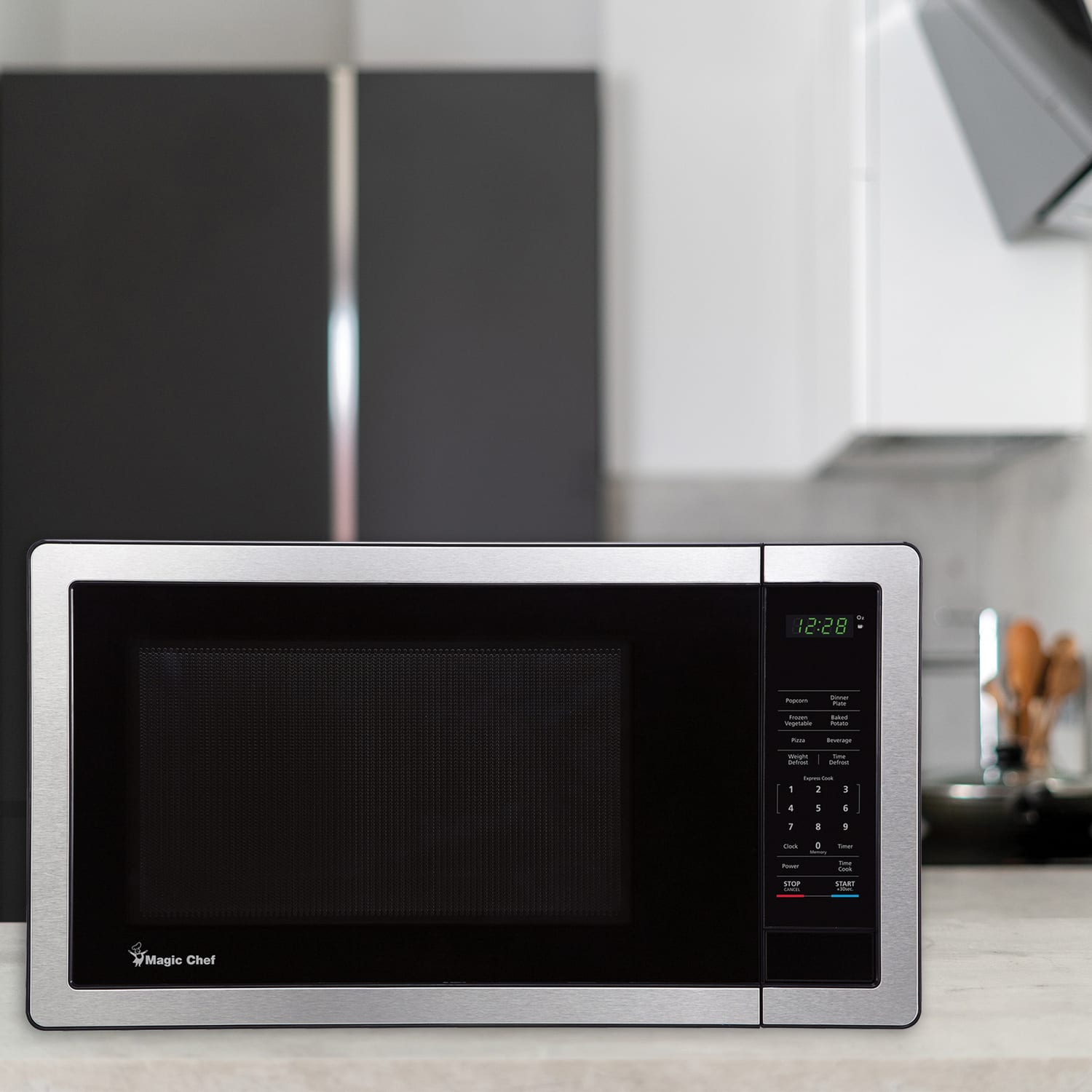 Magic Chef 1,000W Digital Touch Countertop Microwave, 1.1 Cu. Ft., Silver - Image 5