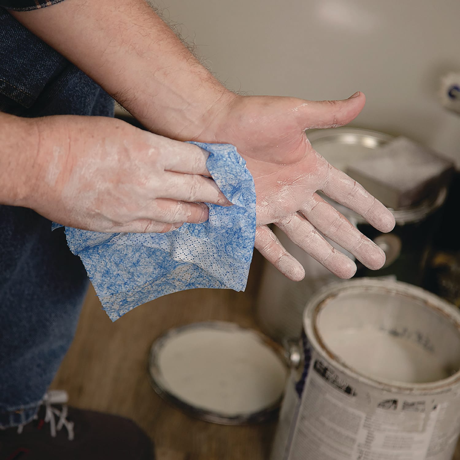 SCRUBS Hand Cleaner Towels, 1-Ply, 10 x 12, Citrus, Blue/White, 30/Canister, 6/Carton - Image 4