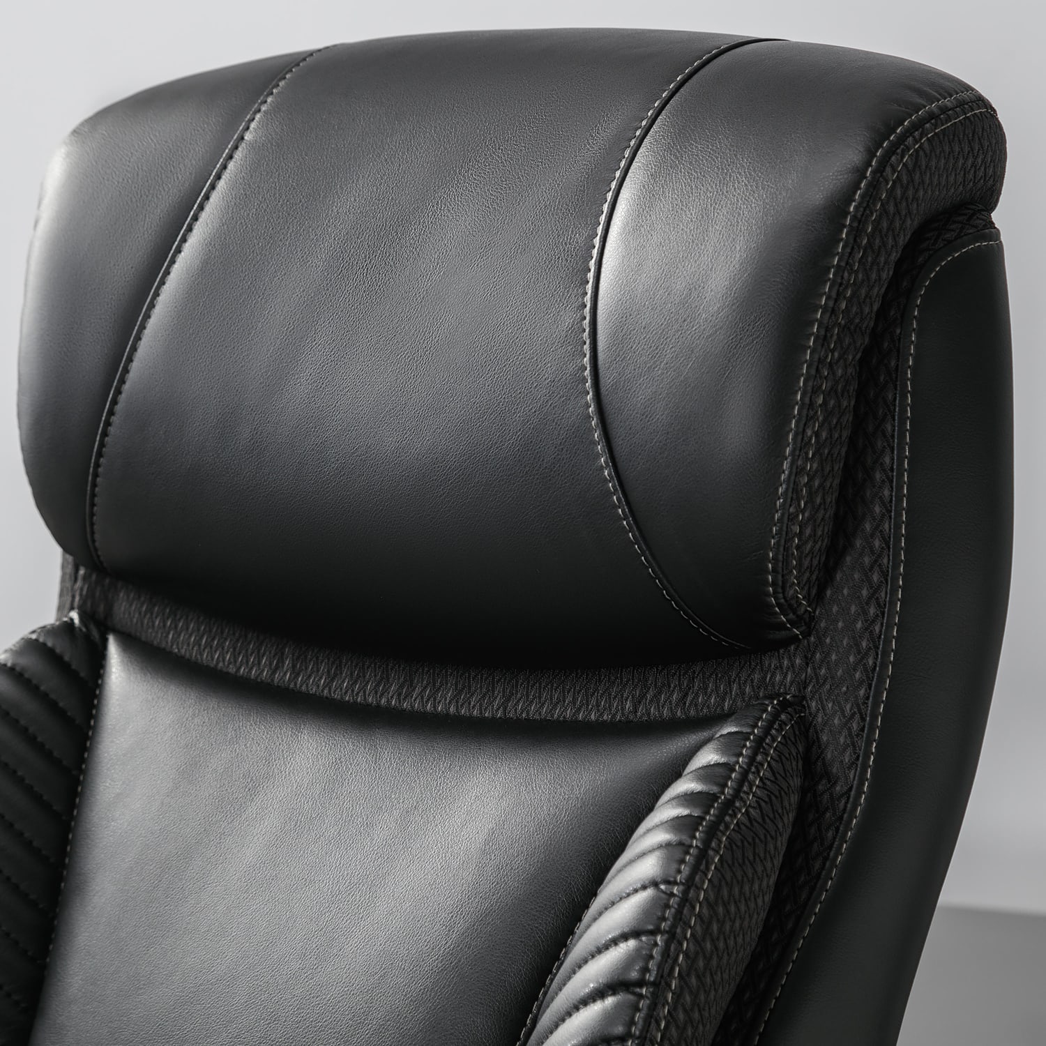 Serta iComfort i6000 Big Tall Ergonomic Bonded Leather HighBack Executive Office Chair BlackSilver PopularChairscom Serta iComfort i6000 Big Tall Ergonomic Bonded Leather High Back Executive Office Chair BlackSilver PopularChairscom