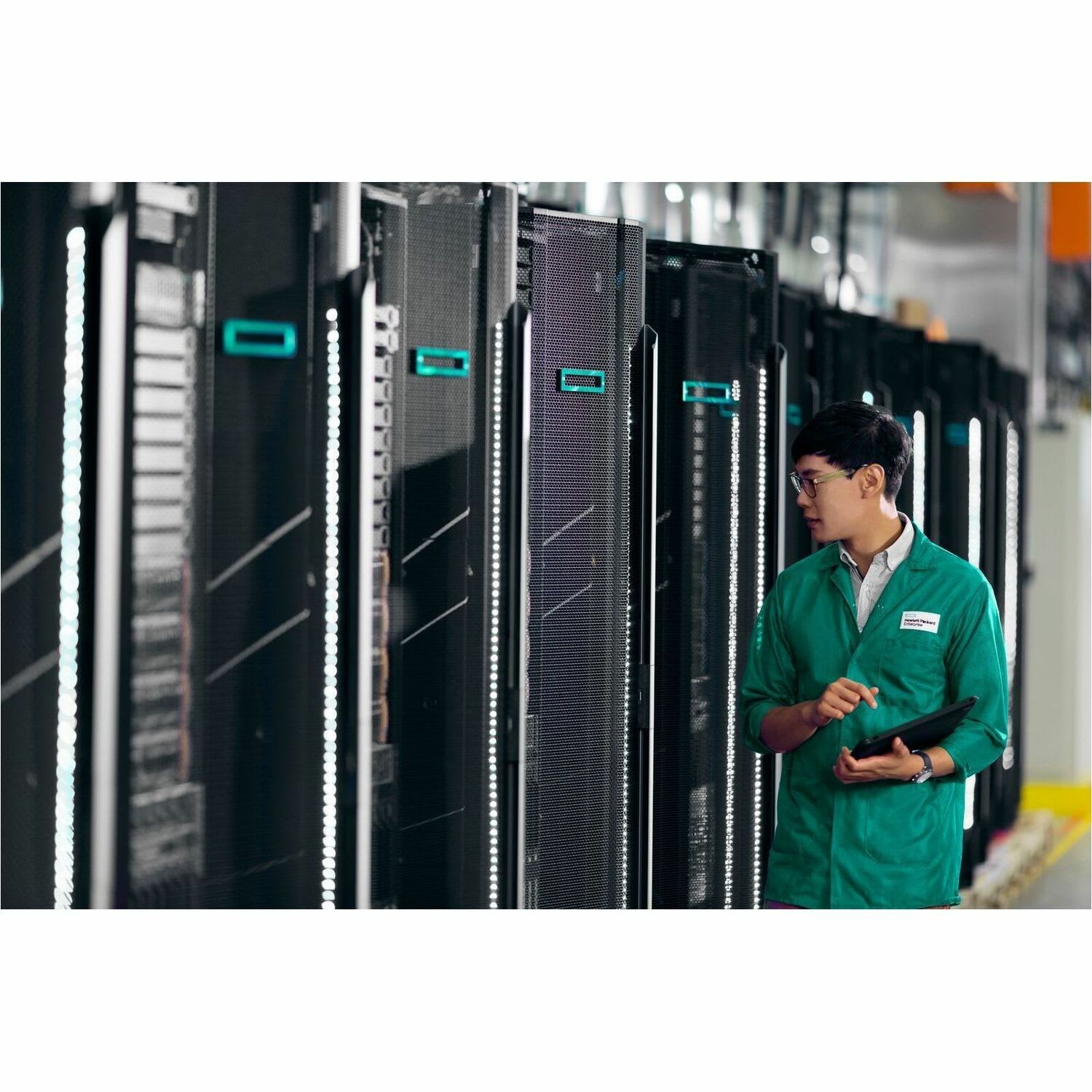 HPE PoE Injector - 1 x Ethernet Input Port(s) - 1 x PoE Output Port(s) - 15.40 W