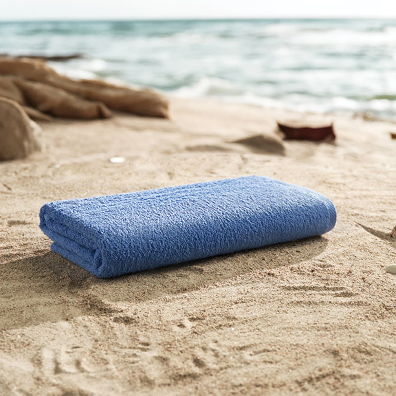 Splash Solid Pool Towels, 35in x 70in, Blue, Pack Of 20 Towels - Image 3