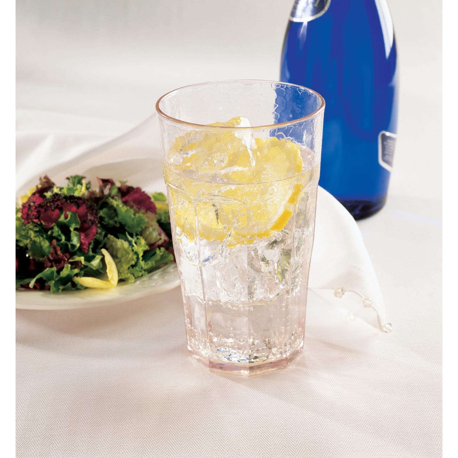 Cambro Laguna Styrene Tumblers, 8 Oz, Clear, Pack Of 36 Tumblers - Image 3