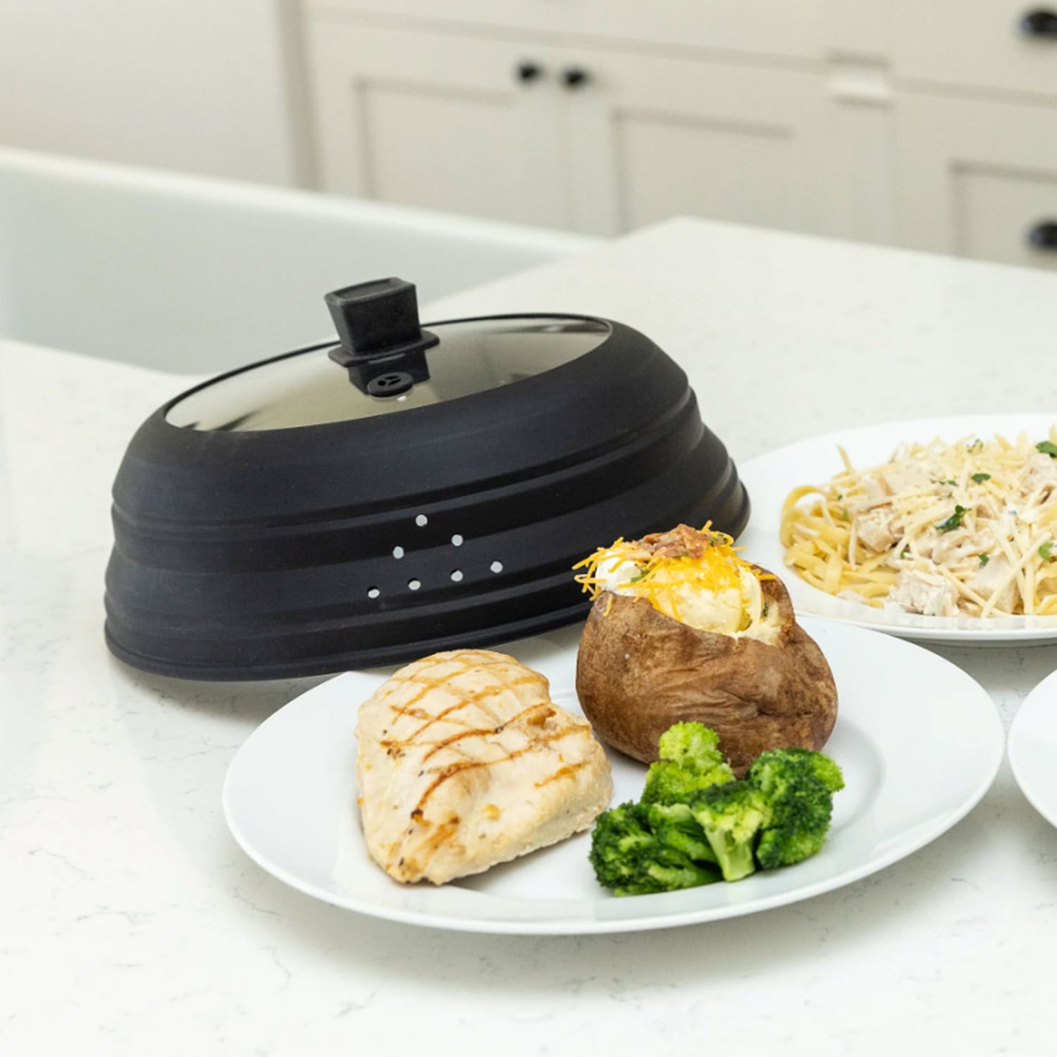 Better Houseware Collapsible Microwave Food Cover, Black - Image 3