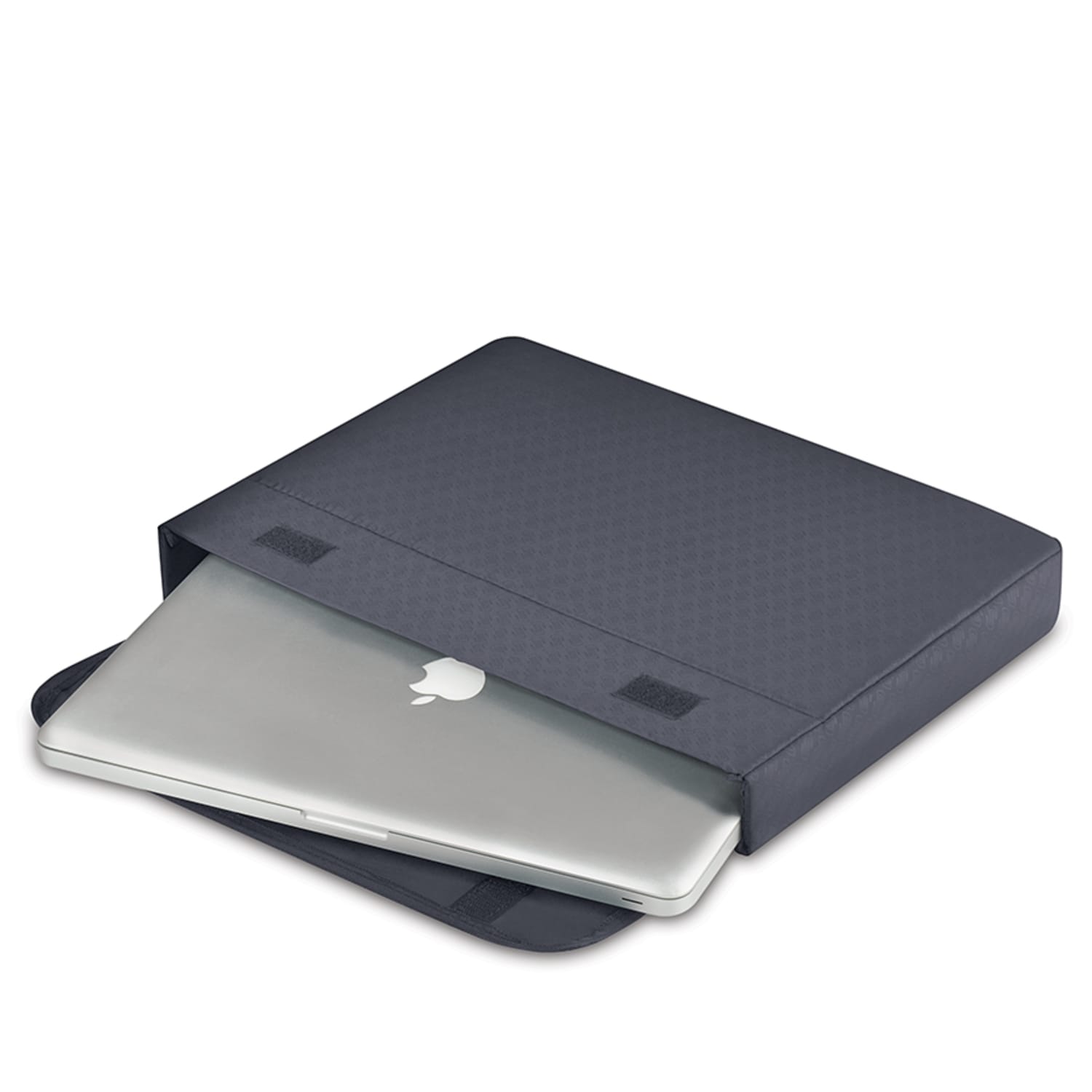 Solo New York Westside Rolling Overnight Case, Black - Image 4