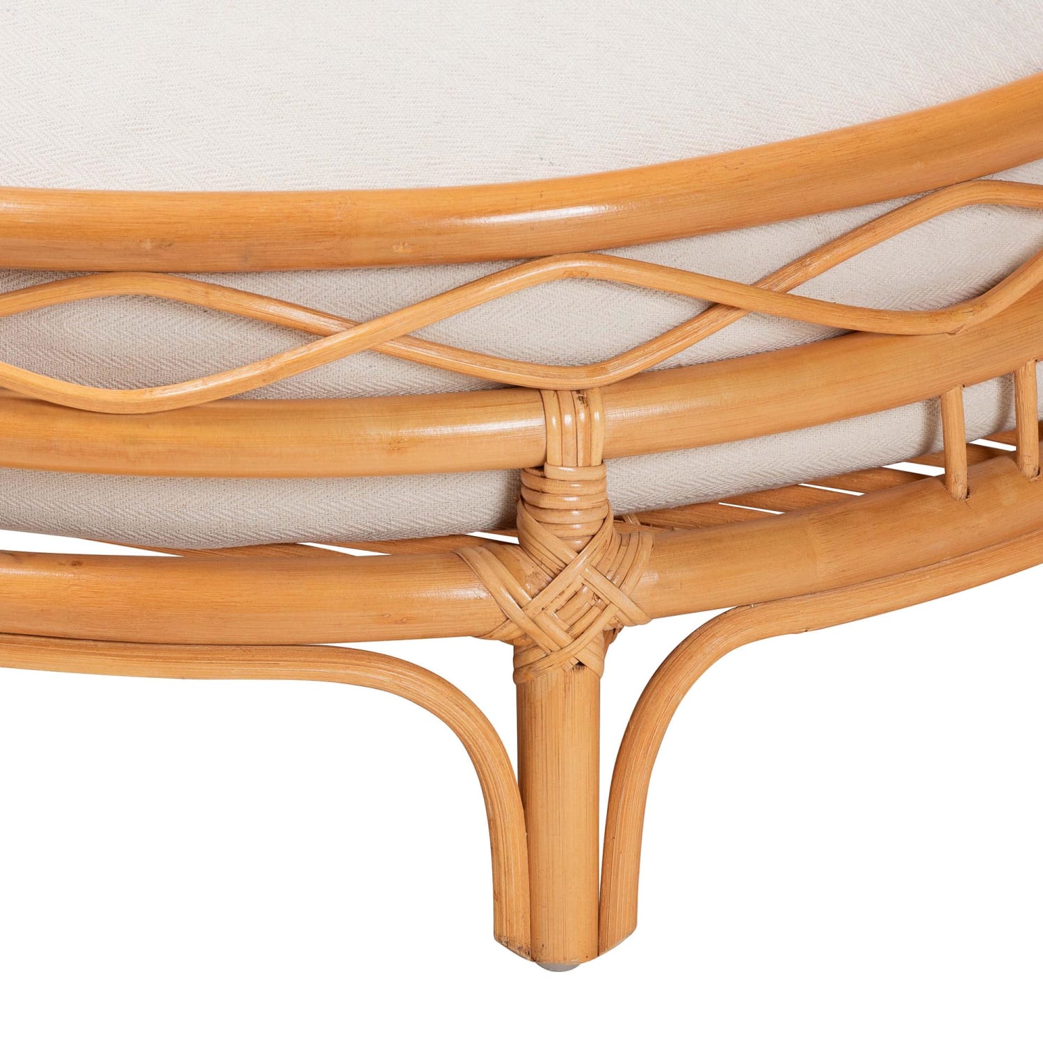 bali & pari Jovia Bohemian Rattan Pet Bed, 29-1/2in x 43-5/16in, Honey - Image 6