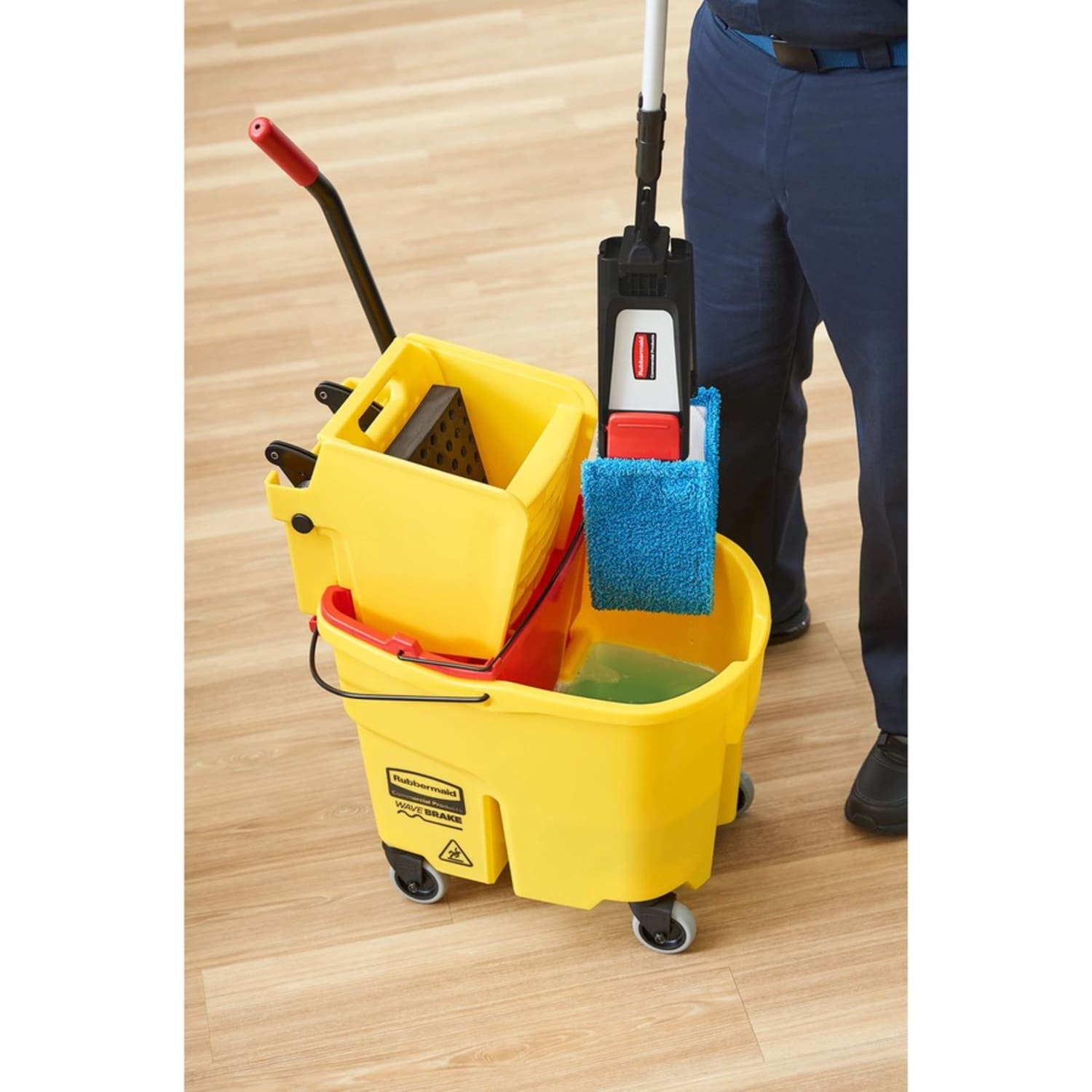 Rubbermaid Commercial Adaptable Flat-Mop Microfiber Pad, 19-1/2in x 5-1/2in, Blue - Image 4