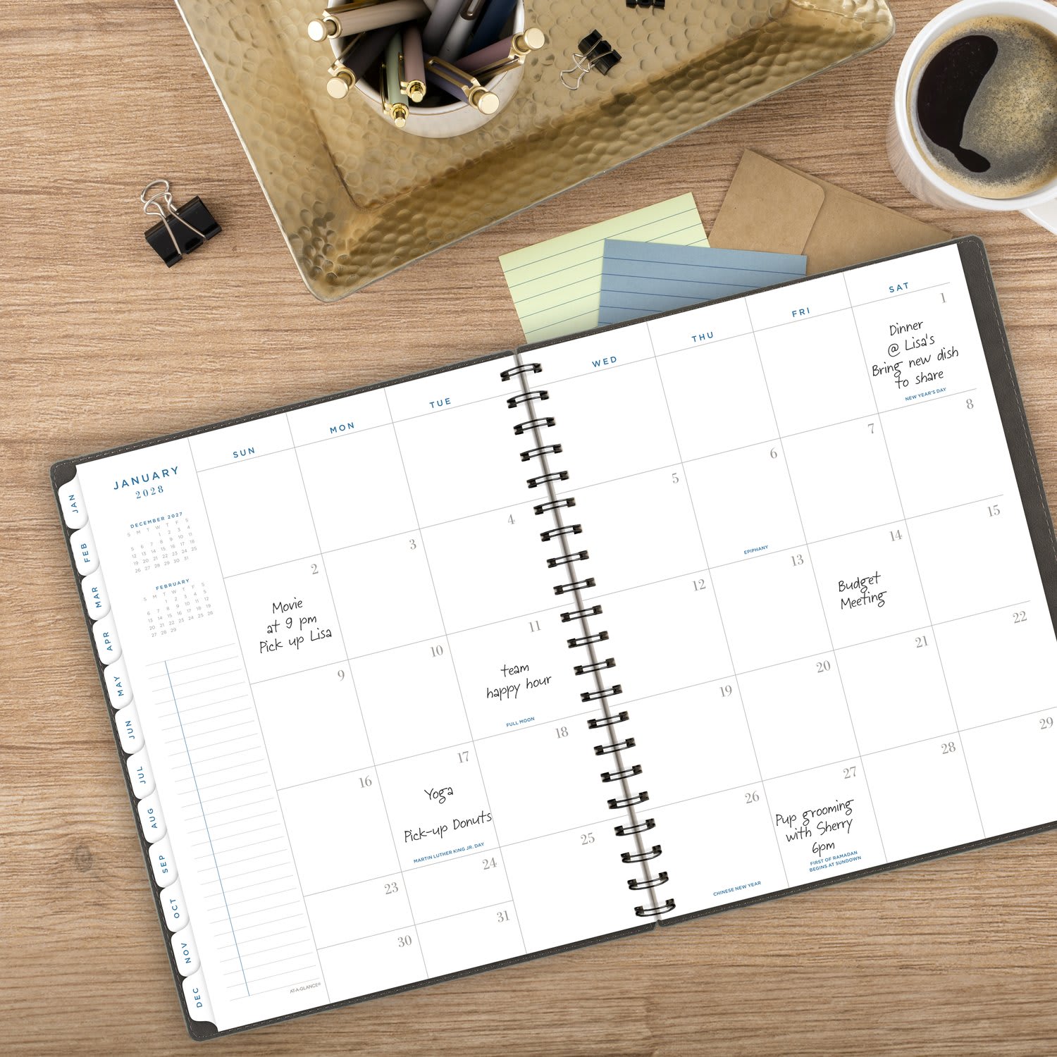 AT-A-GLANCE Signature Collection 2027 Weekly Monthly Planner, Gray, Large, 8 1/2in x 11in - Image 4