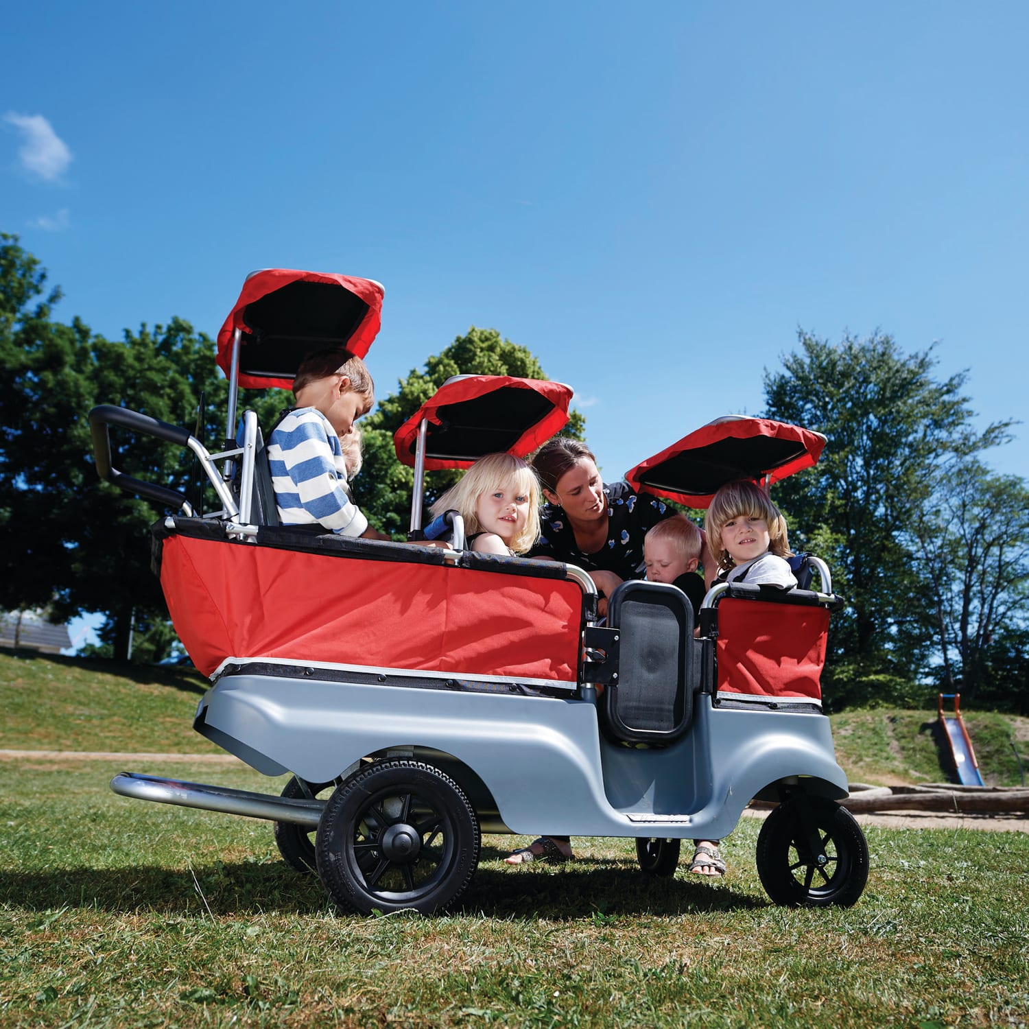 Winther Turtle Kiddy Bus And Stroller, 6 Seats, 40inH x 70inW x 30inD, Red/Gray - Image 4