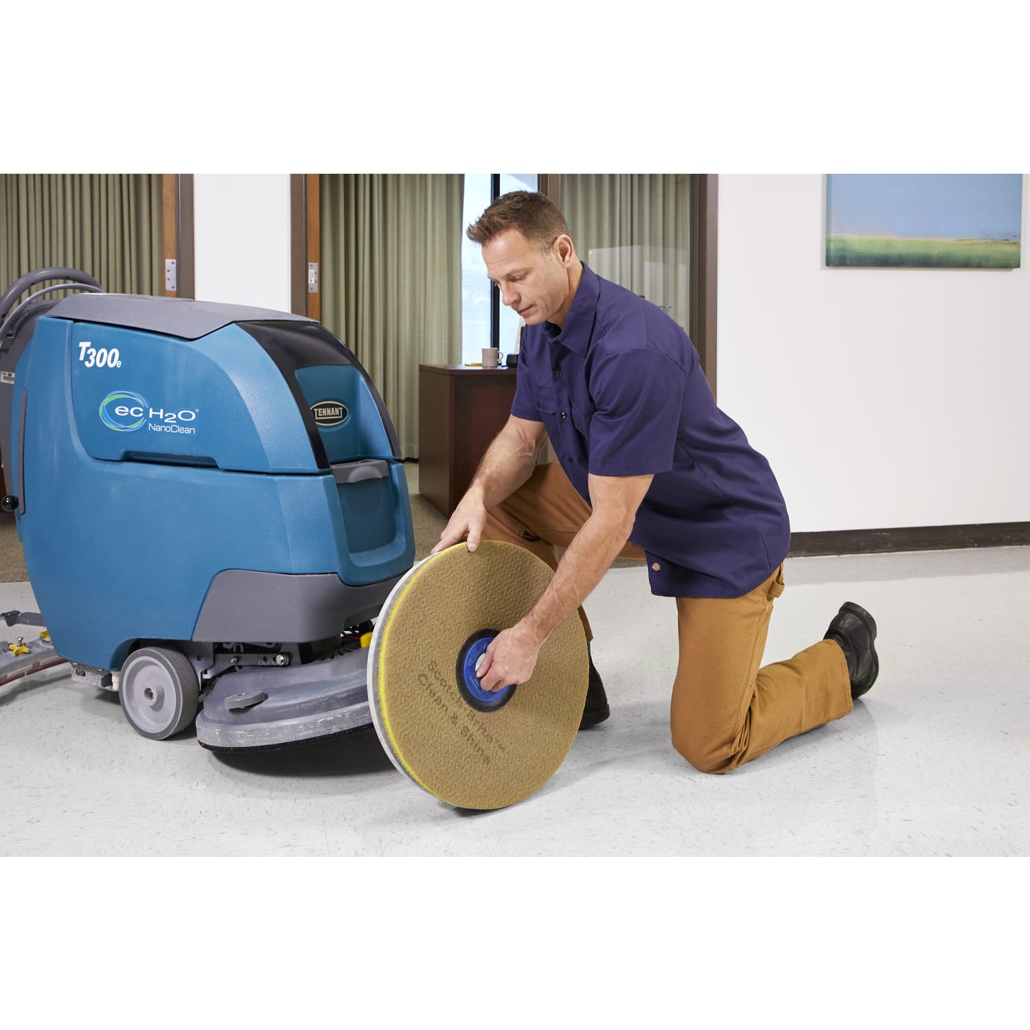 Scotch-Brite Clean & Shine Floor Pads, 17in, Yellow/Gold, Case Of 5 - Image 3