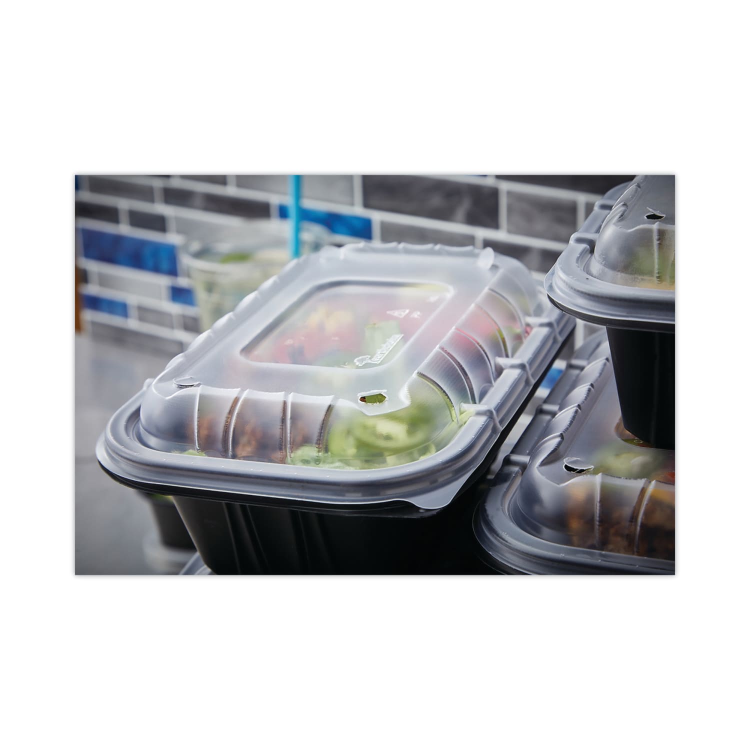 Pactiv Evergreen EarthChoice Entree2Go Vented Lids, Clear, Carton Of 300 - Image 3