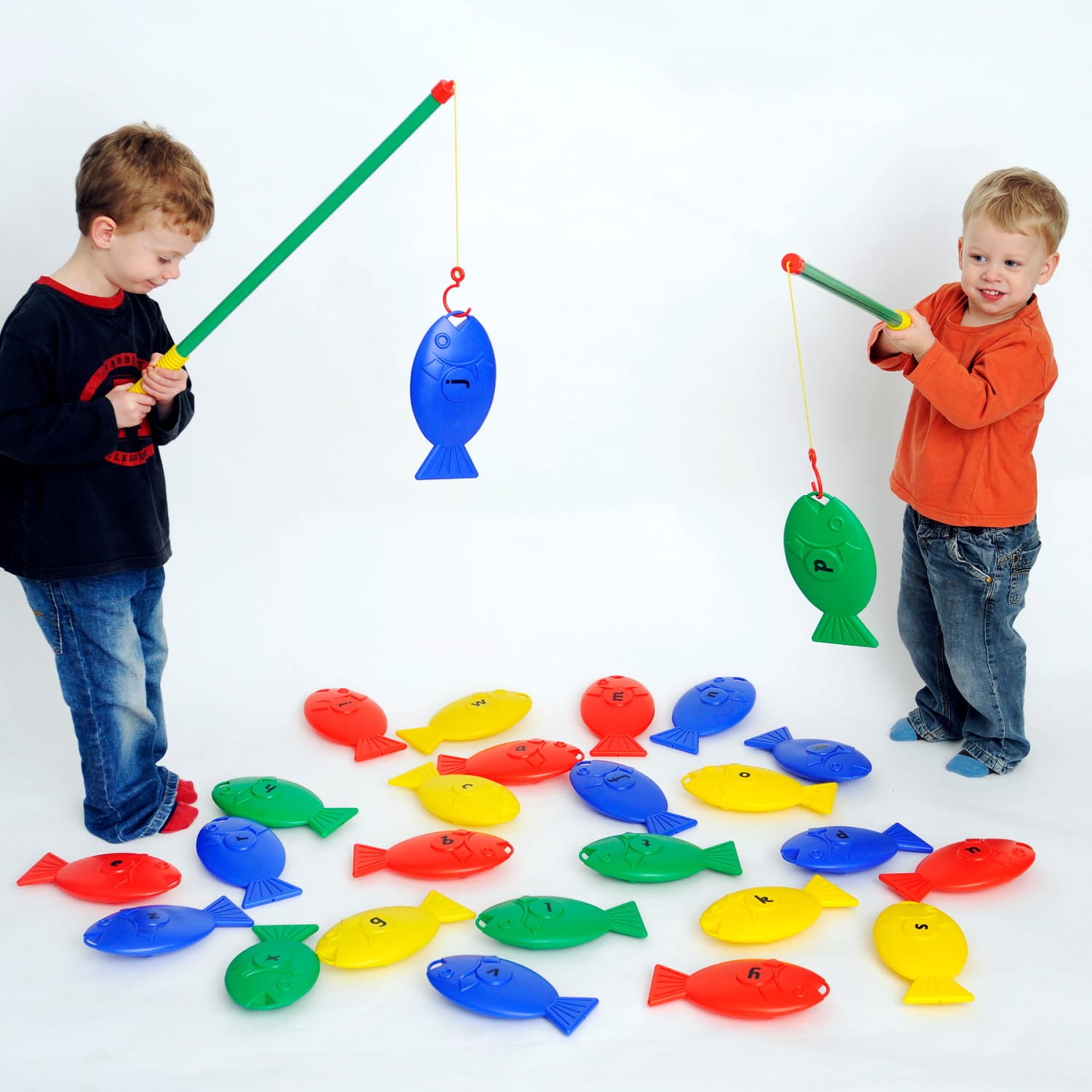 Educational Advantage Giant Fishing A-Z Game - Image 3