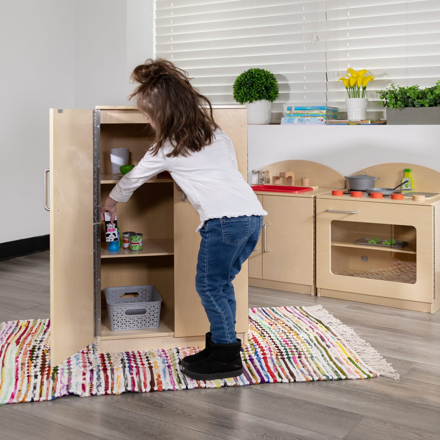 Flash Furniture Childrens Wooden Kitchen Refrigerator, 34-1/2inH x 20-1/4inW x 15inD, Natural - Image 3