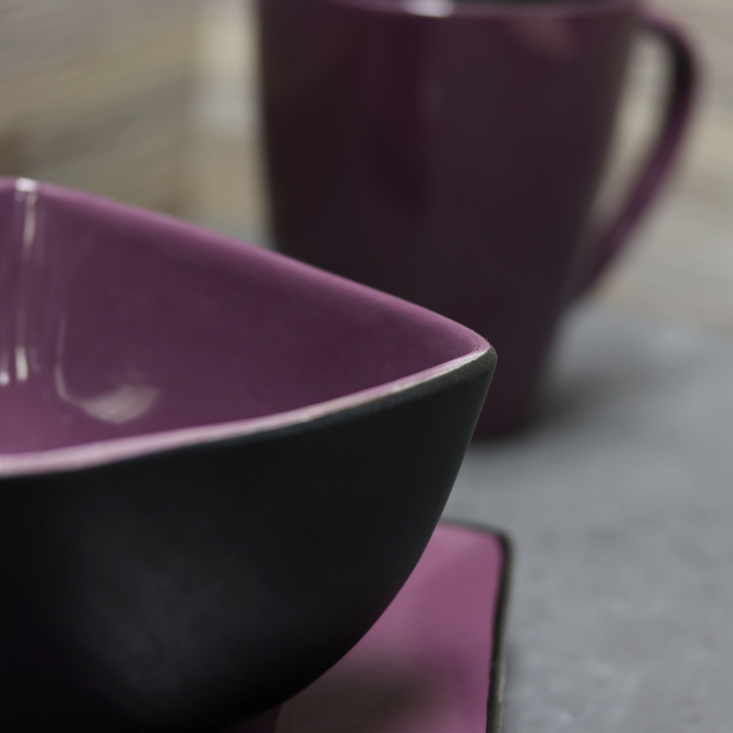 Elama 16-Piece Stoneware Dinnerware Set, Mulberry Loft - Image 4