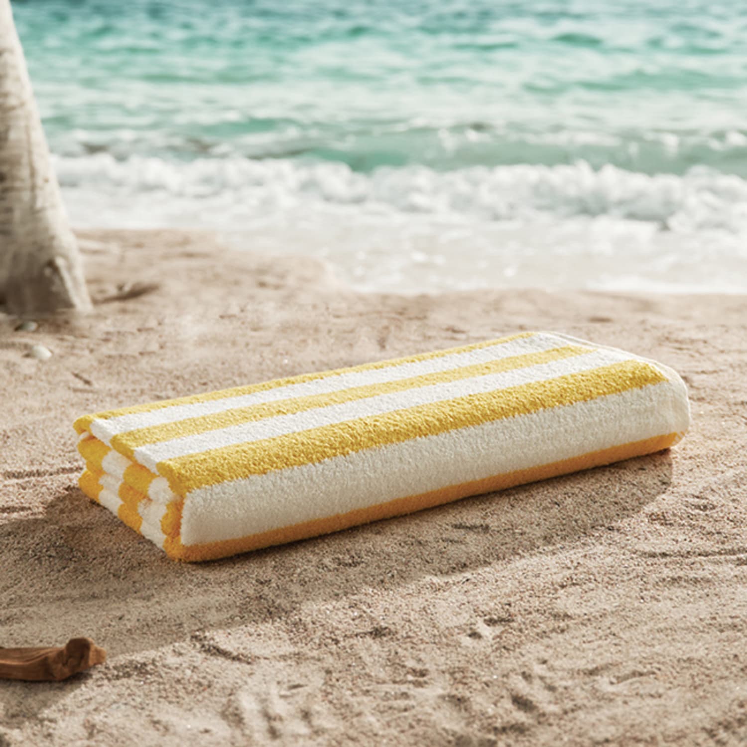 Splash Cabana Stripe Pool Towels, 30in x 60in, Yellow/White, Pack Of 24 Towels - Image 3
