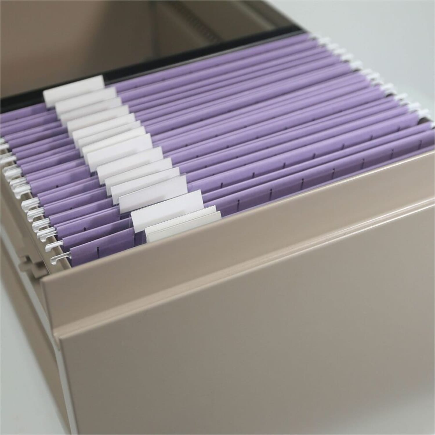 Smead 1/5-Cut Color Hanging Folders, Letter Size, Lavender, Box Of 25 - Image 4