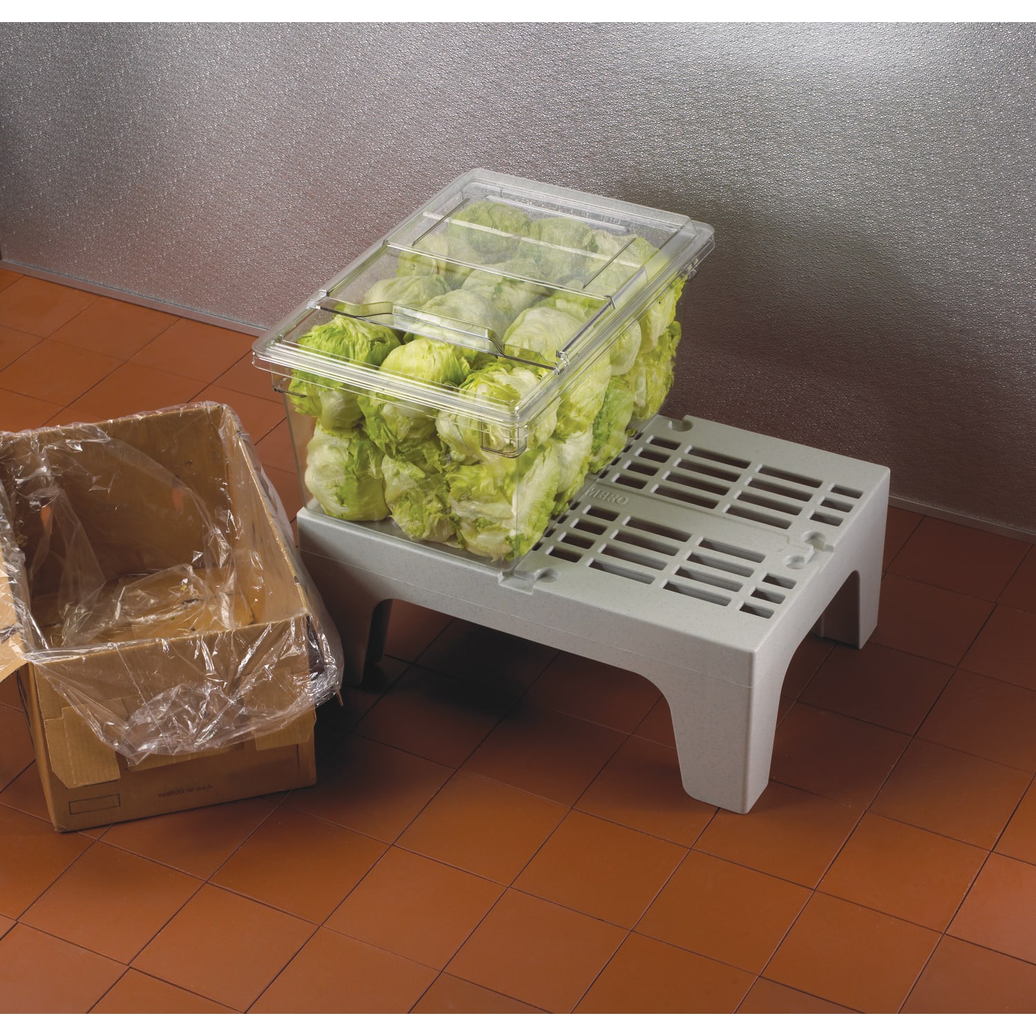 Cambro Vented Dunnage Rack, 12inH x 21inW x 30inD, Speckled Gray - Image 3