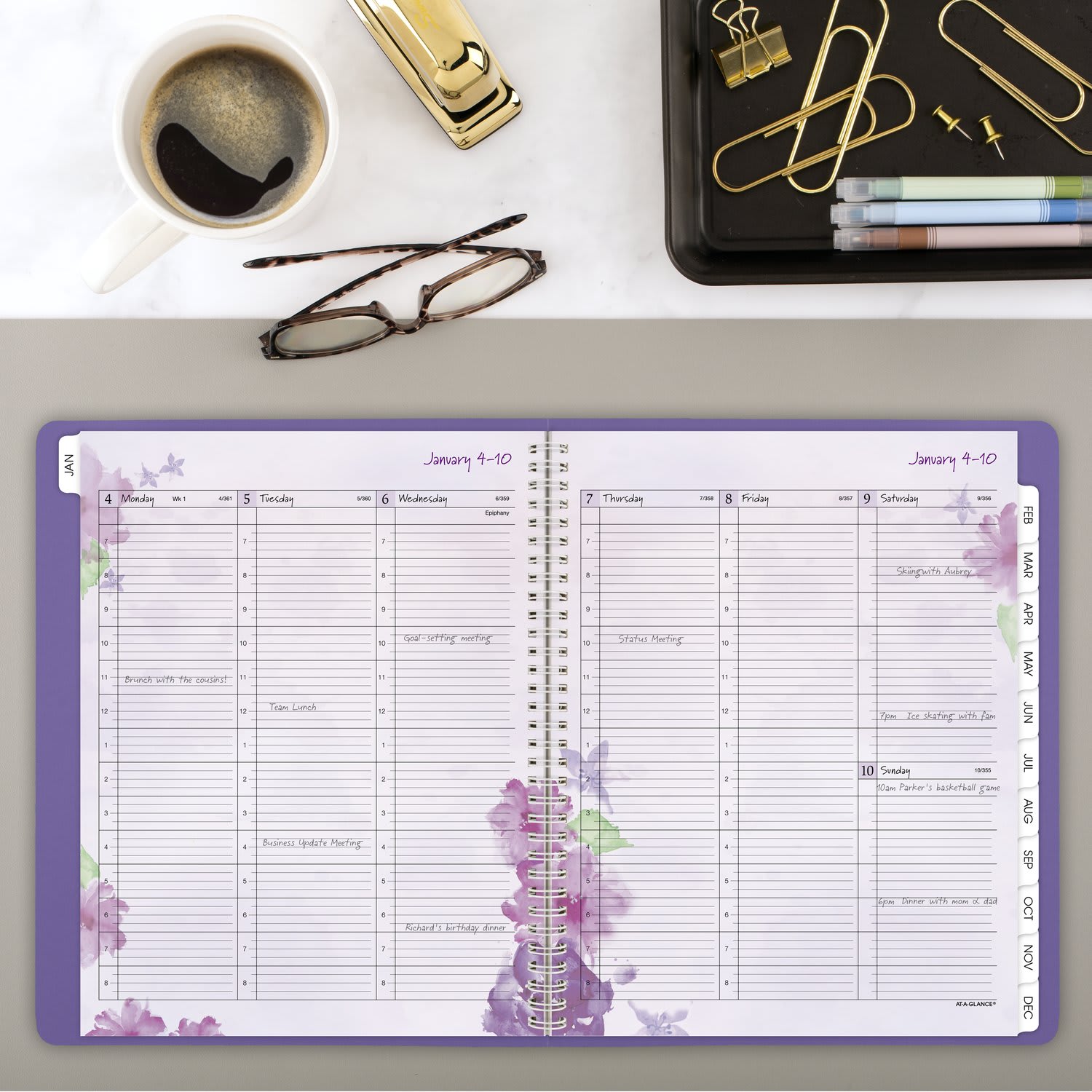 AT-A-GLANCE Beautiful Day 2027 Weekly Monthly Appointment Book Planner, Lavender, Large, 8 1/2in x 11in - Image 3