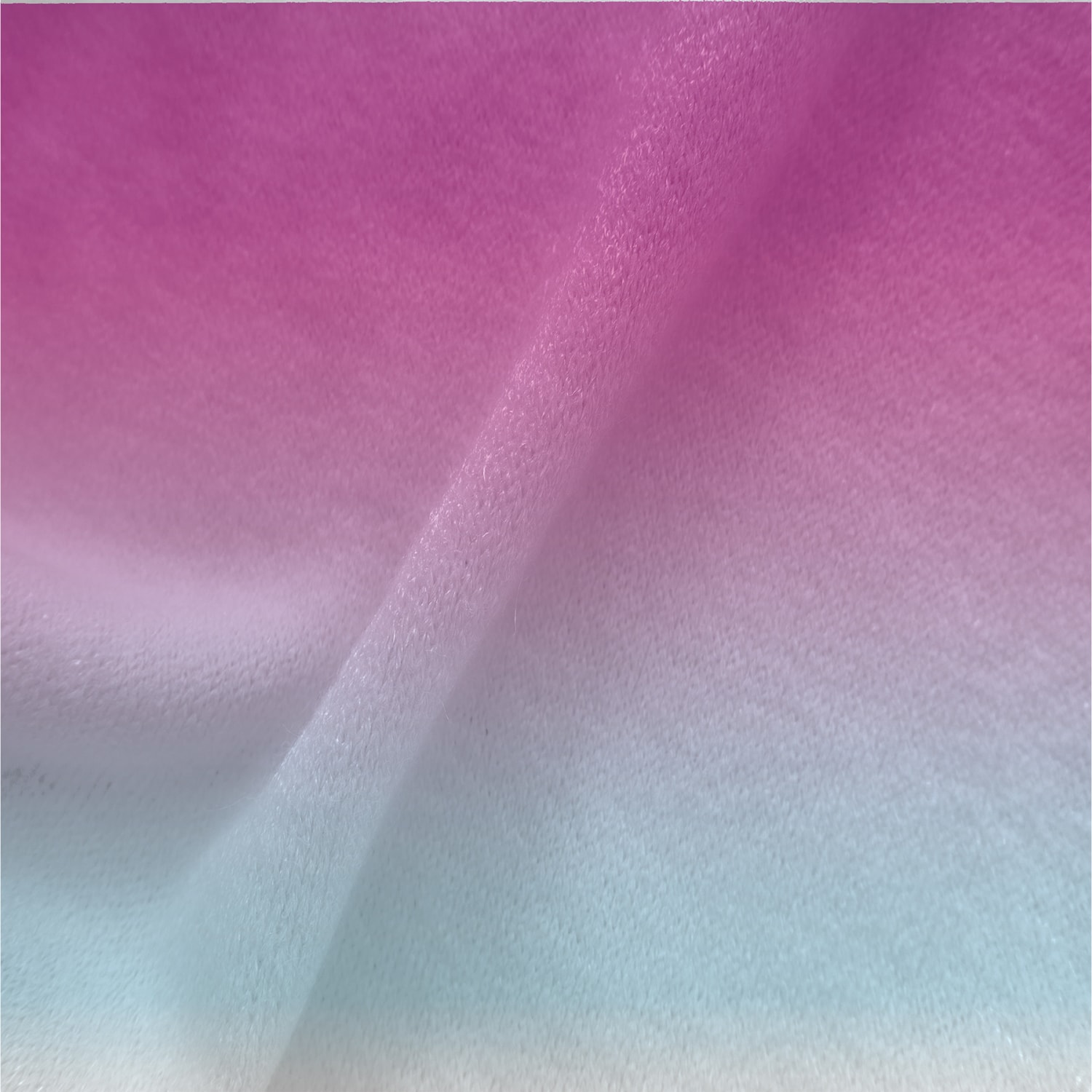 Teacher Created Resources Creative Class Fabric, 48in x 3 Yards, Purple/Blue Color Wash - Image 4