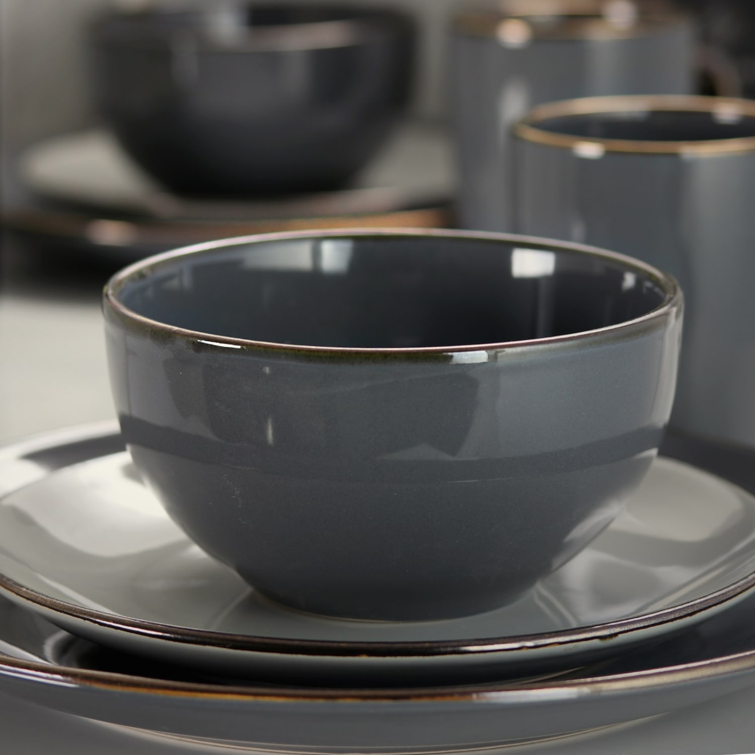 Elama 16-Piece Stoneware Dinnerware Set, Tahitian Grand - Image 5