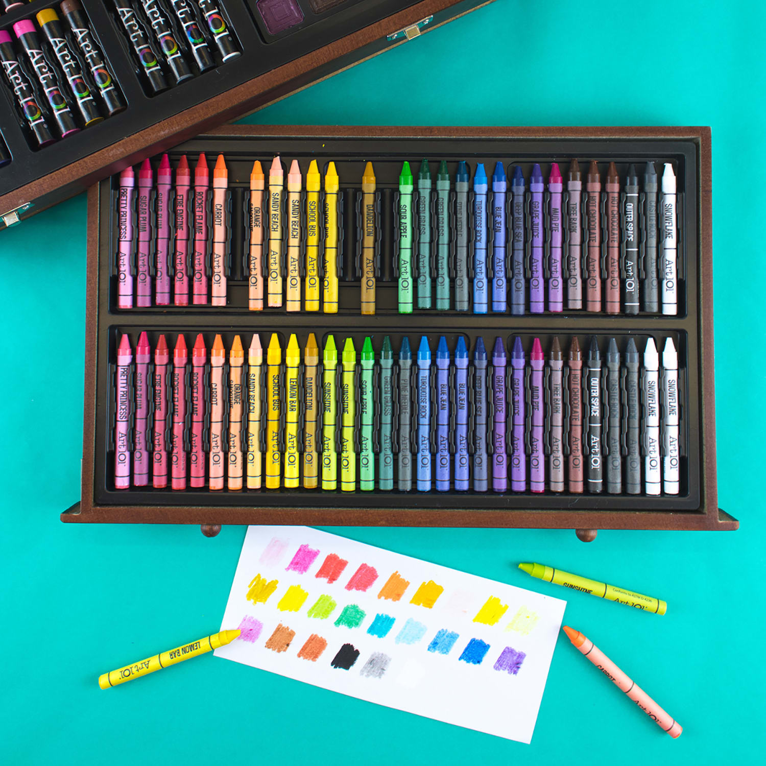 Art 101 Doodle and Draw 136-Piece Multimedia Wood Art Set - Image 5