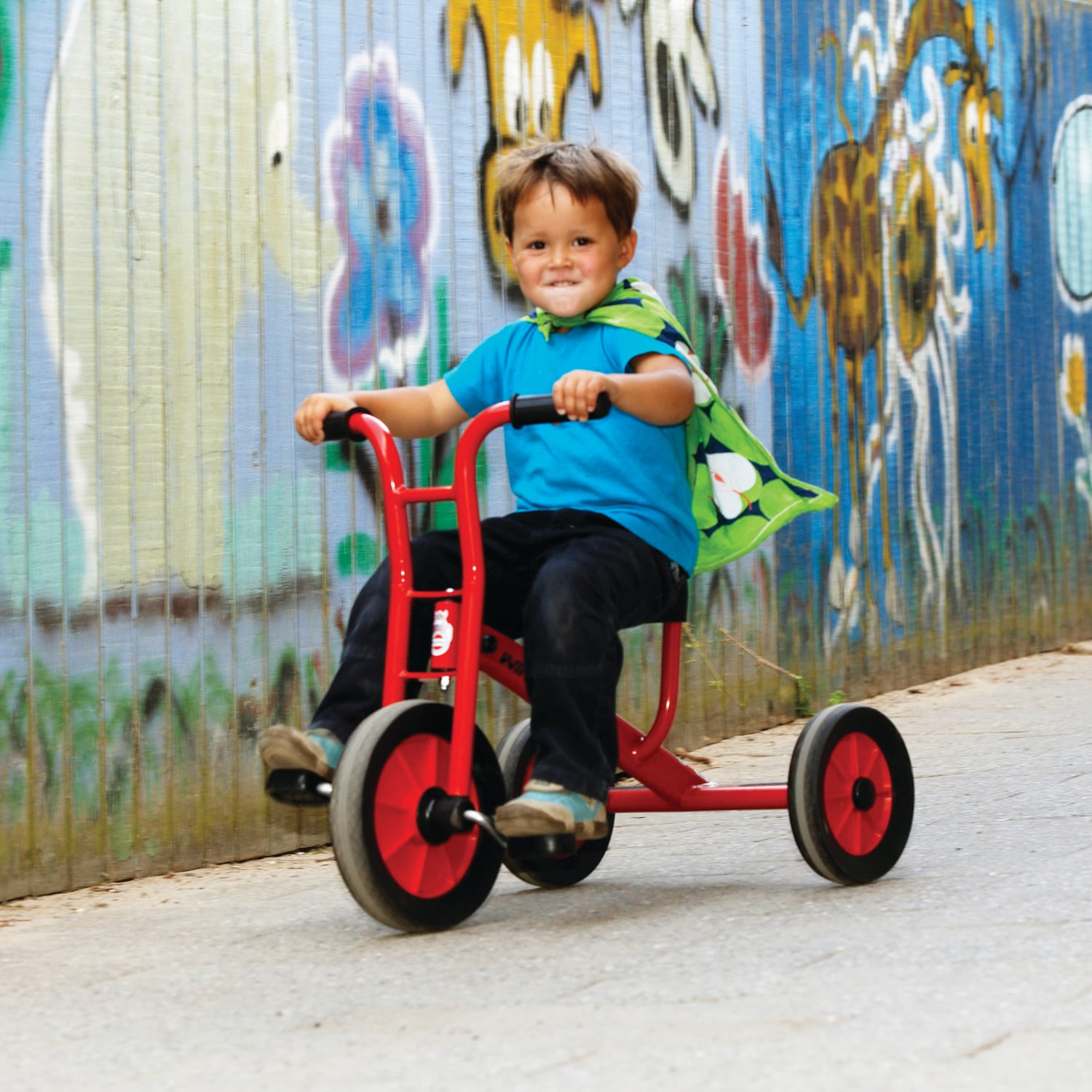 Winther Viking Tricycle, Medium, 24 7/16inH x 20 1/2inW x 31 1/8inD, Red - Image 6
