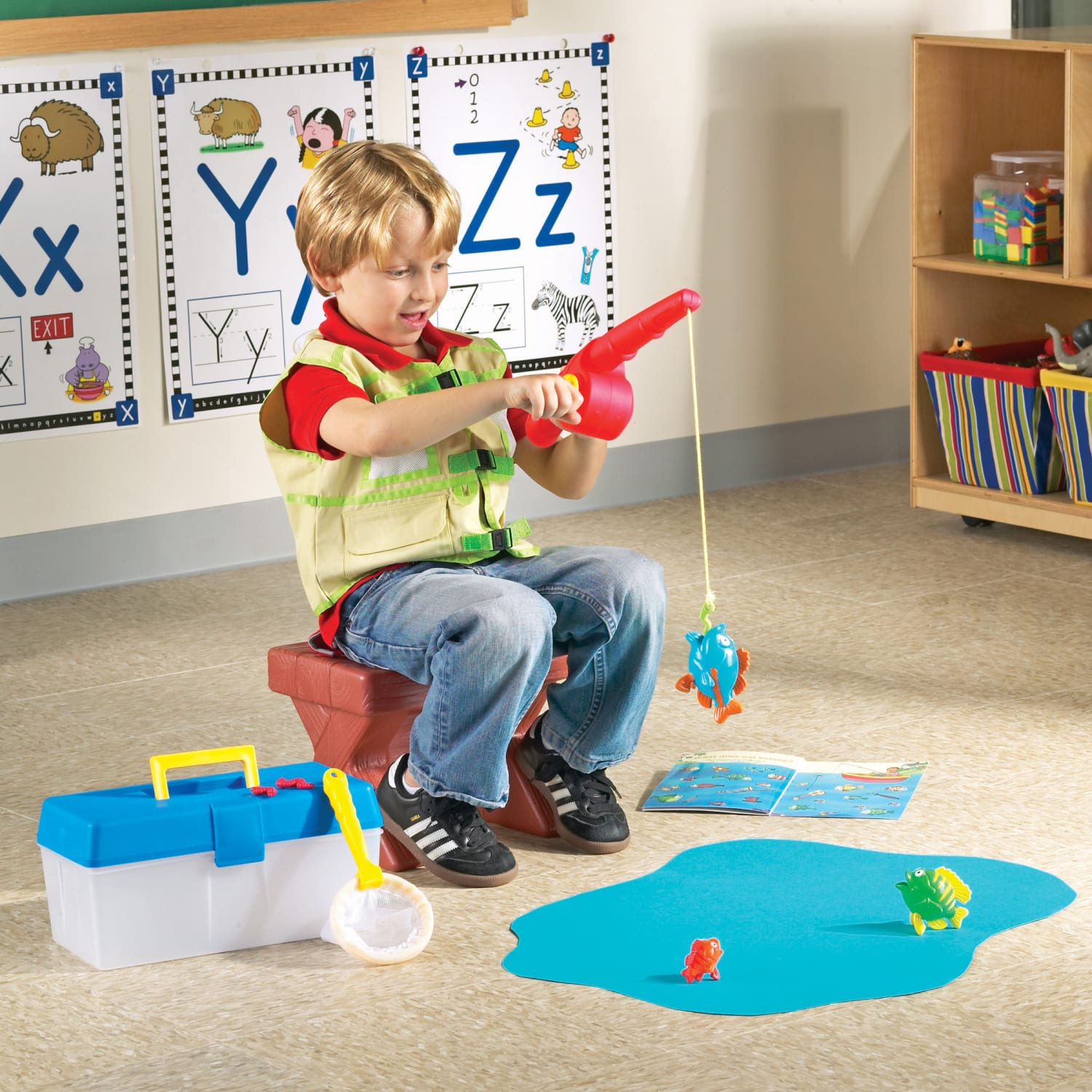Learning Resources Pretend & Play Fishing Set - Image 4