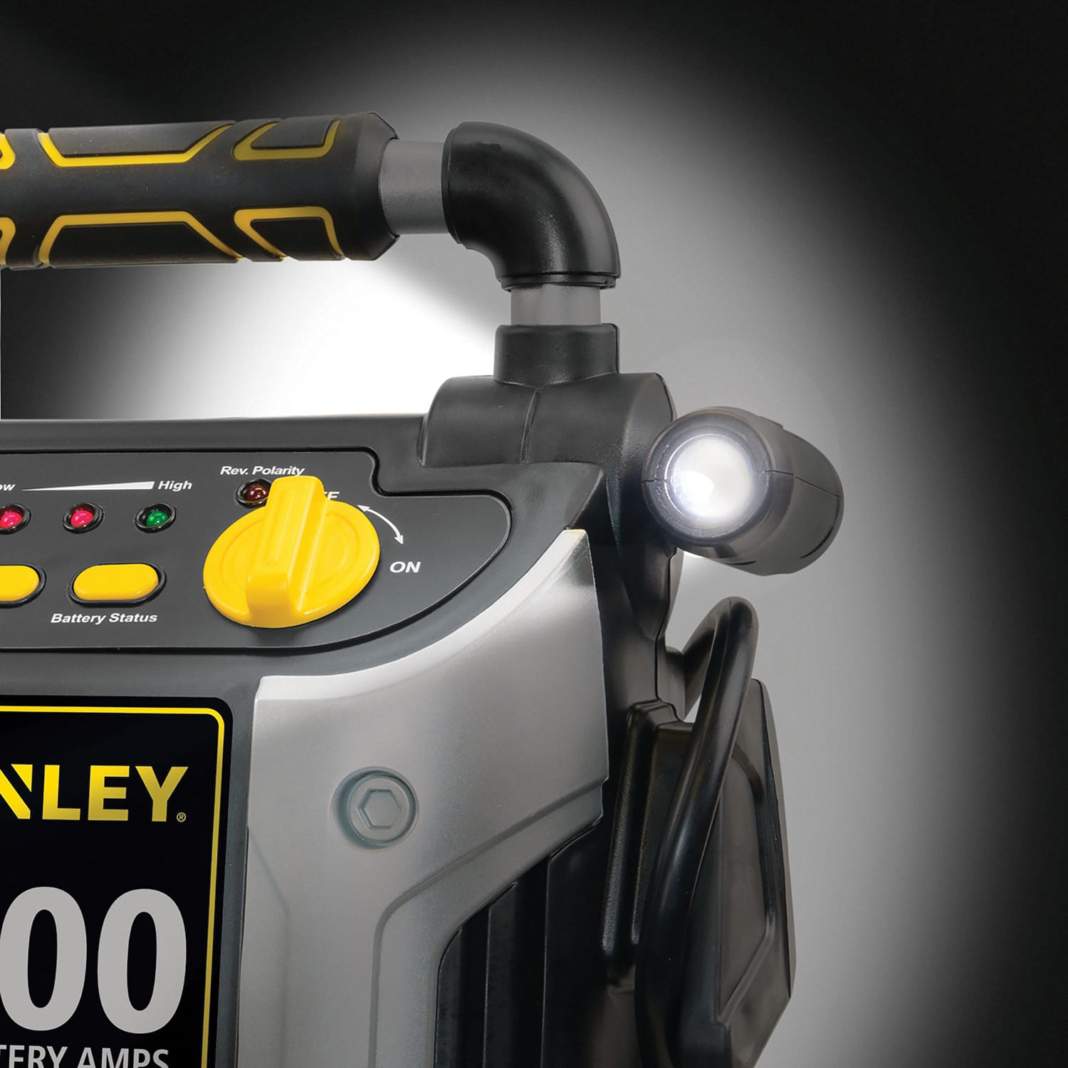 STANLEY J5C09 1,000-Amp-Peak 12-Volt Rechargeable Jump Starter with Air Compressor, - Image 4
