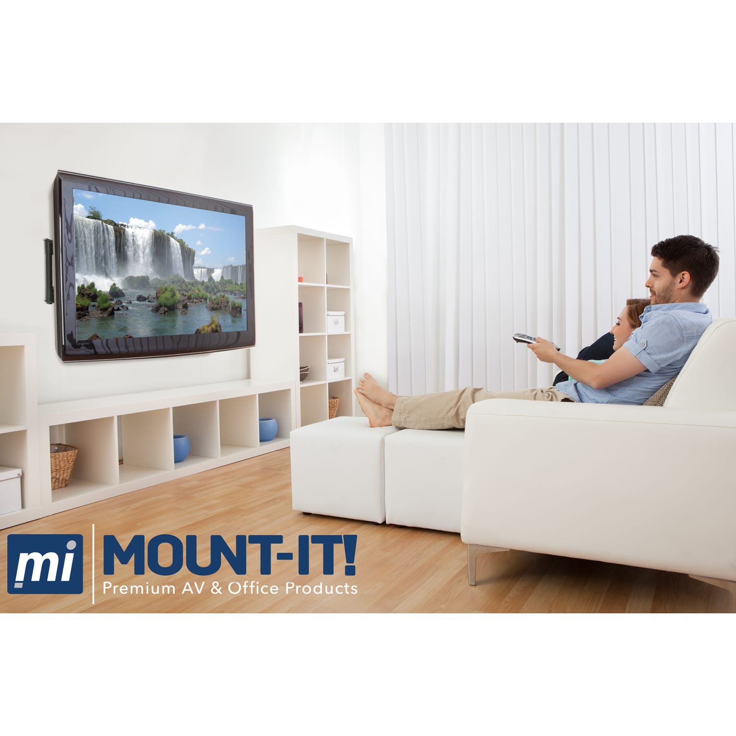 Mount-It! Swivel Wall Mount For 32in - 65in TVs, 15.7inH x 26inW x 3.3inD, Black - Image 6