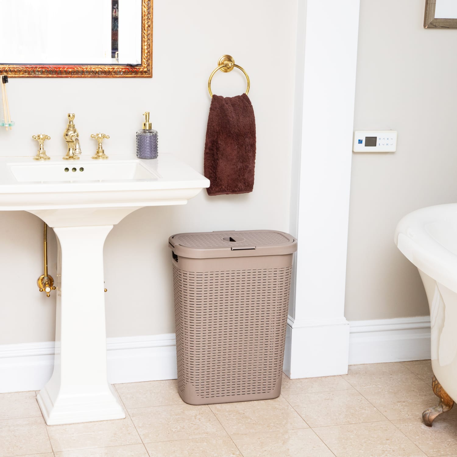 Mind Reader 40L Slim Laundry Hamper Clothes Basket with Lid, 23-1/2inH x 10-52/5inW x 18inD, Tan - Image 6