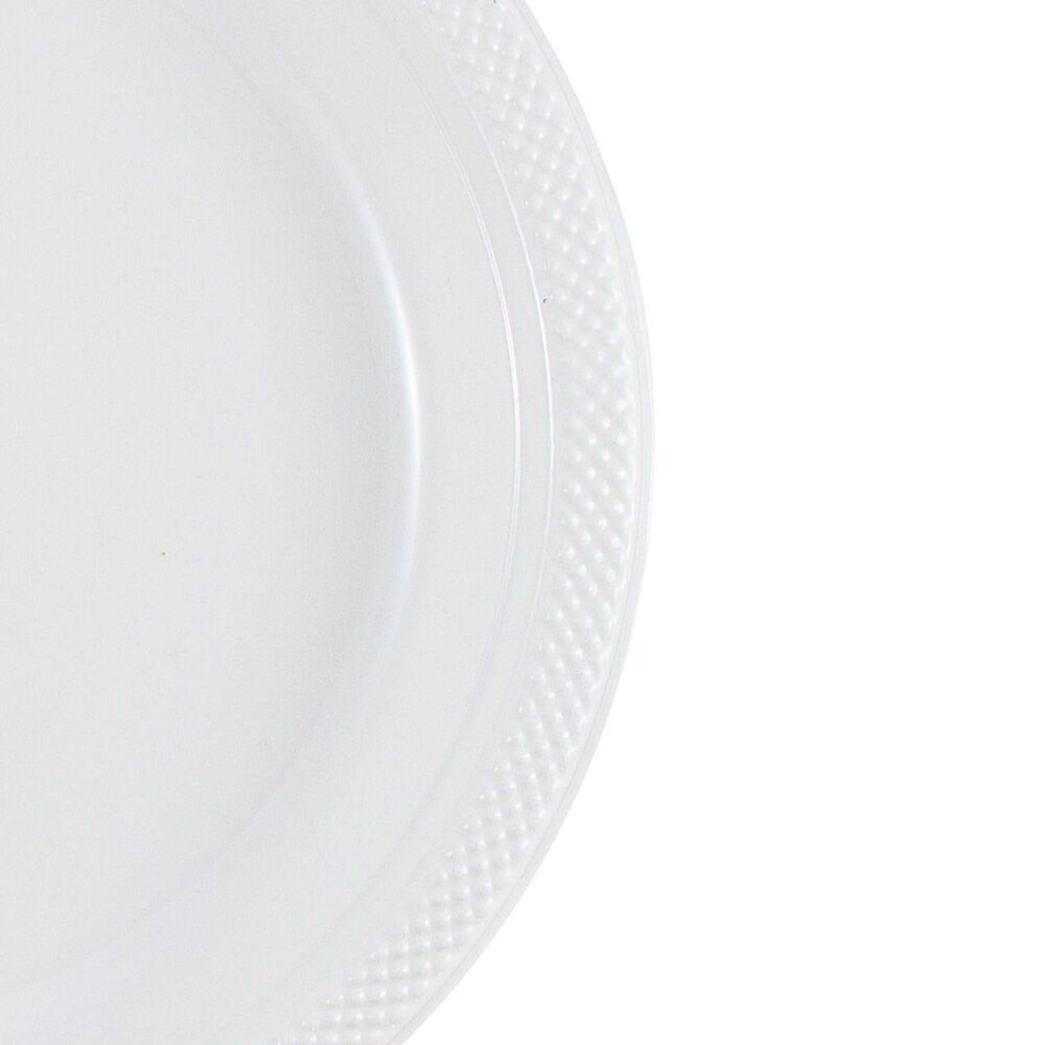 JAM PAPER Round Plastic Party Plates, Small, 7 inch, White, 20/Pack - Image 3