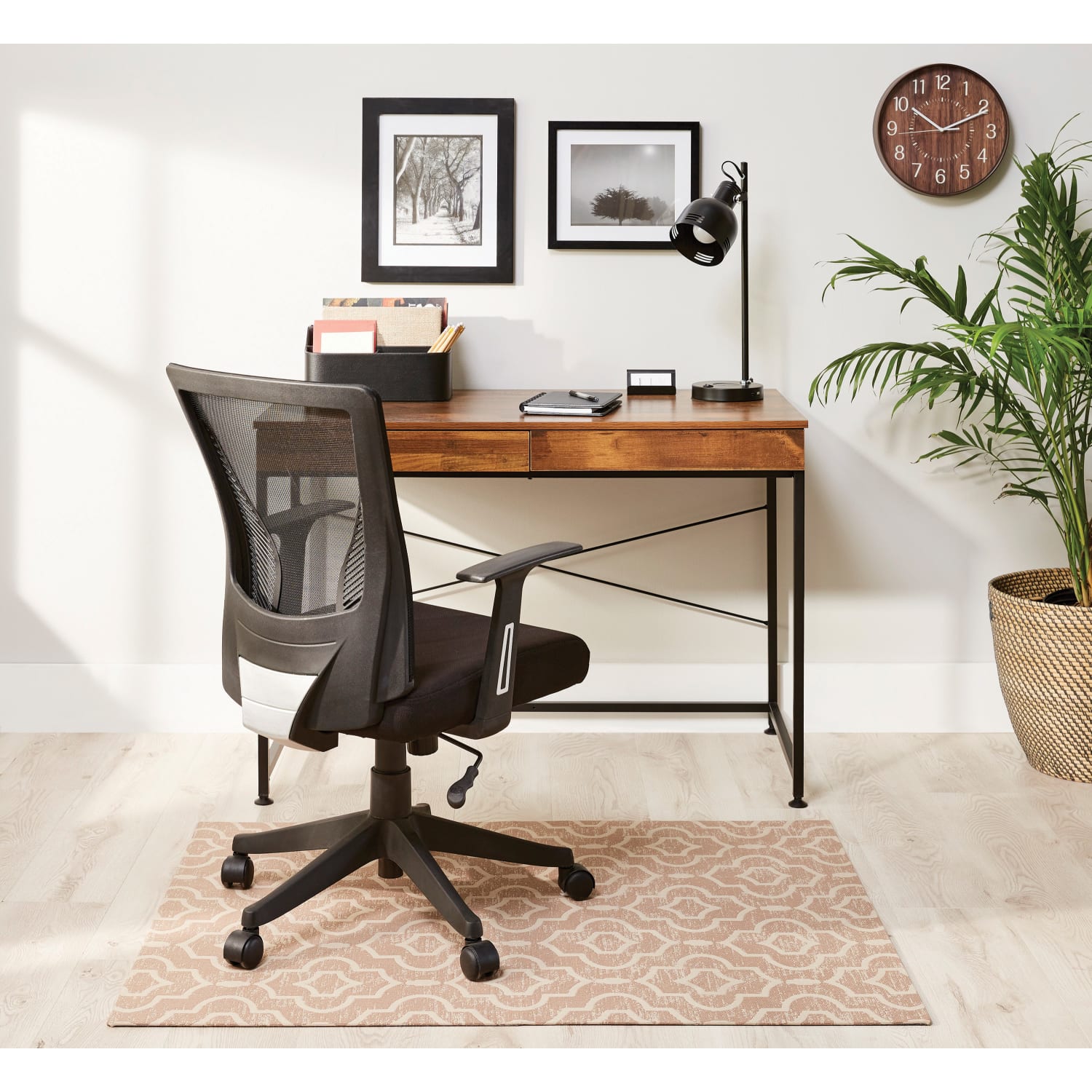 Realspace Radley Mesh MidBack Task Office Chair Black BIFMA Compliant PopularChairscom Realspace Radley Mesh Mid Back Task Office Chair Black BIFMA Compliant PopularChairscom