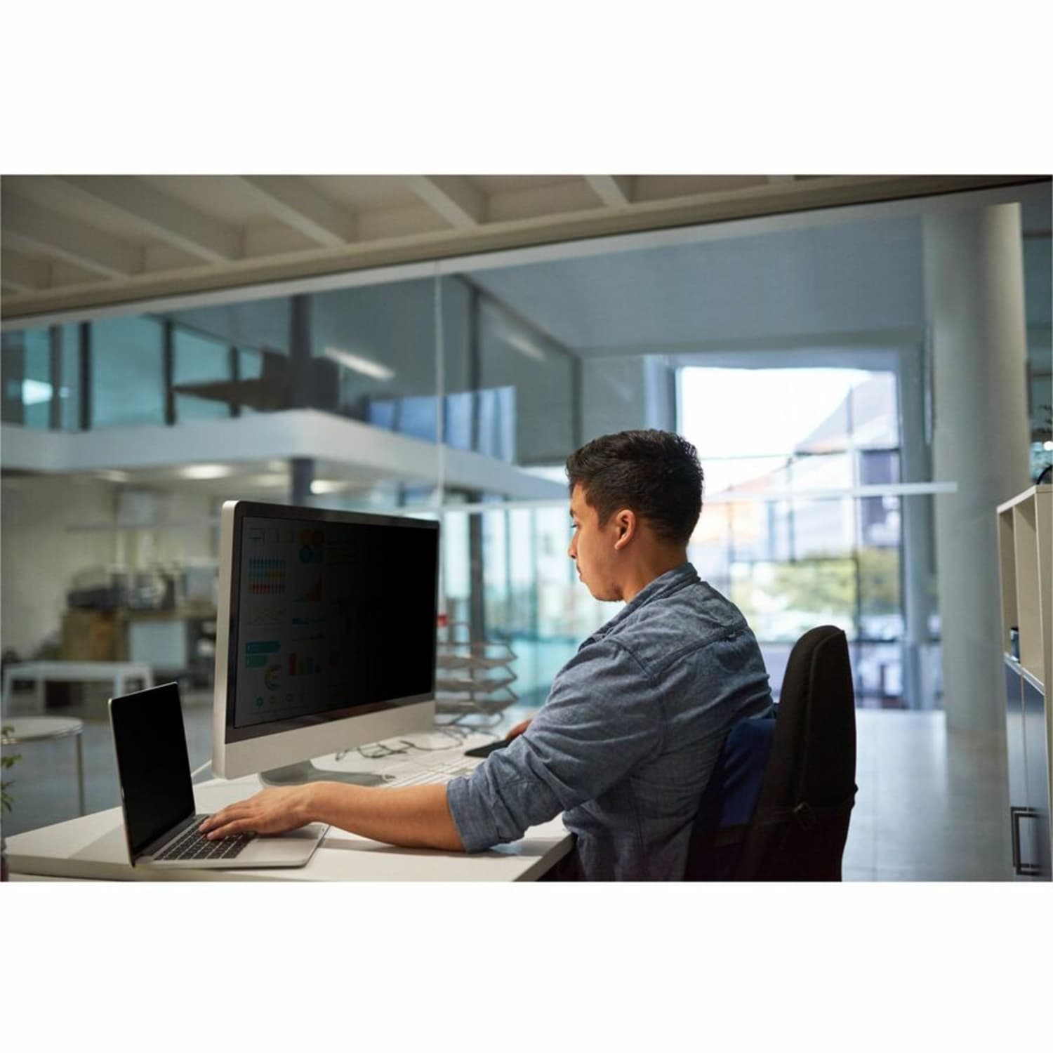 3M High Clarity Privacy Filter for Apple iMac Monitors, 27in Full Screen, 16:9 Aspect Ratio, Reduces Blue Light - Image 4