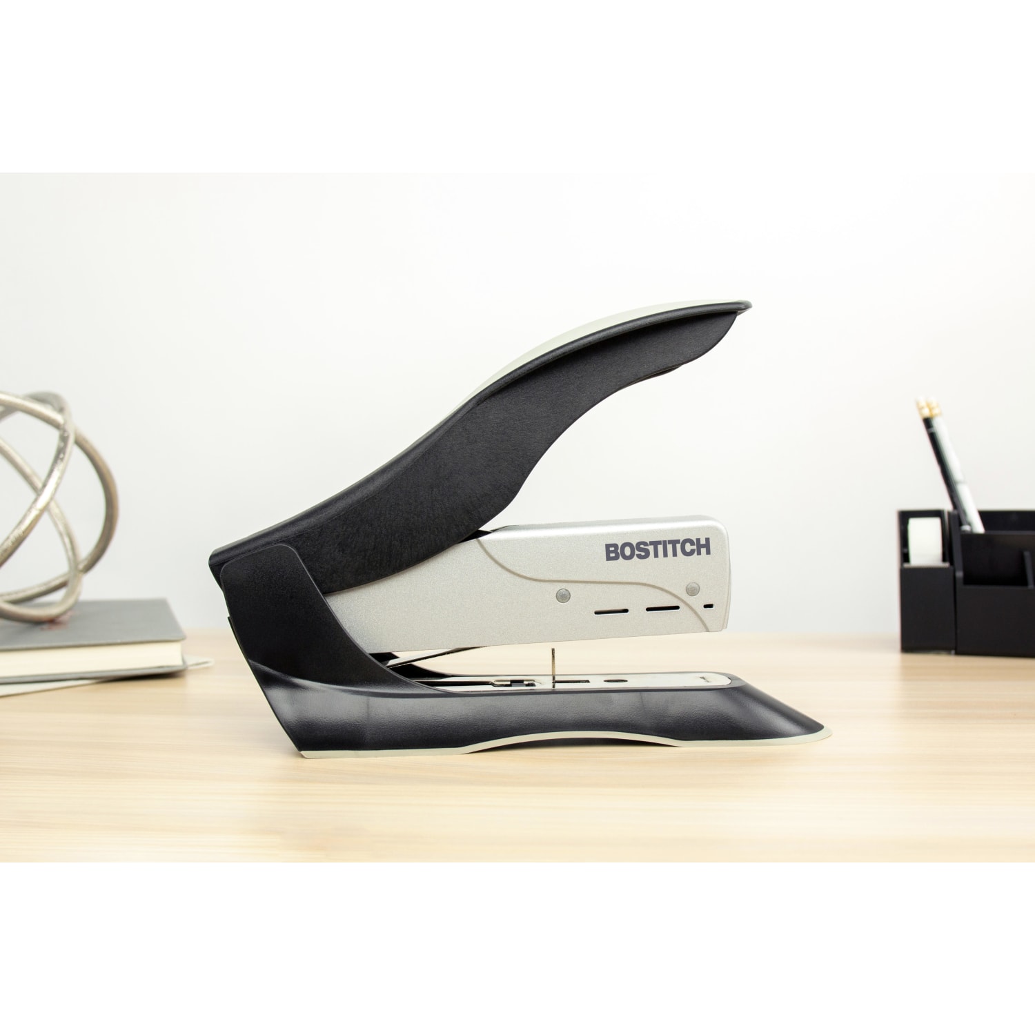 Bostitch Spring-Powered Premium Heavy Duty Stapler, 100 Sheet Capcity, Black/Silver - Image 3