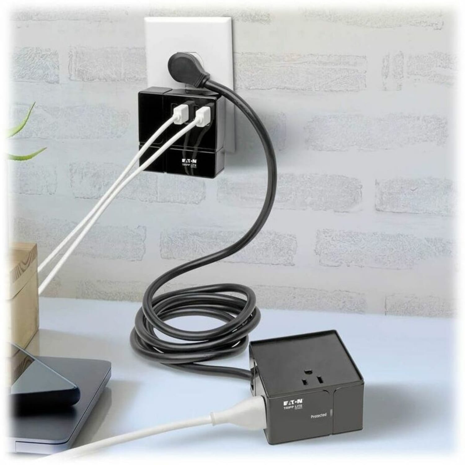Eaton Tripp Lite Series Safe-IT 3-Outlet Cube Surge Protector - 5-15R Outlets, 6 USB Ports, 8 ft. (2.4 m) Cord, Antimicrobial Protection - Image 5