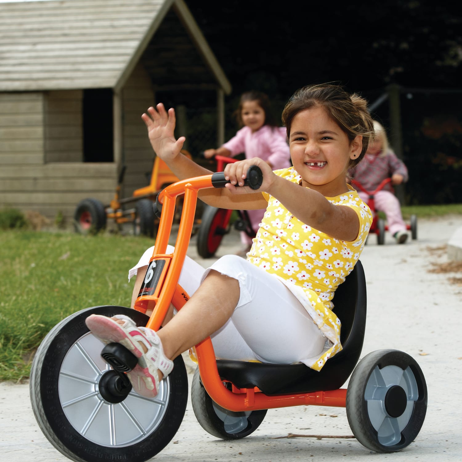 Winther Circleline Easy Rider Tricycle, 22 1/2inH x 20 1/16inW x 32 11/16inD, Orange - Image 3