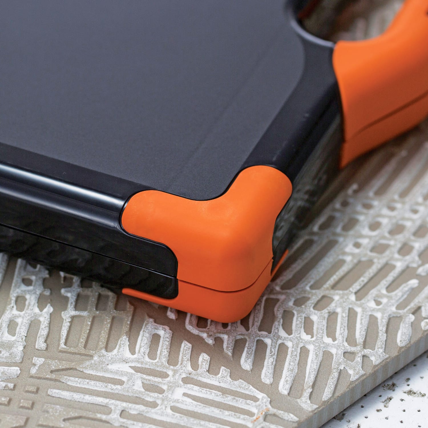 Officemate OIC Carry-All Clipboard Box, 15 1/2inH x12 1/2inW x 2 1/4inD, Black/Orange - Image 3