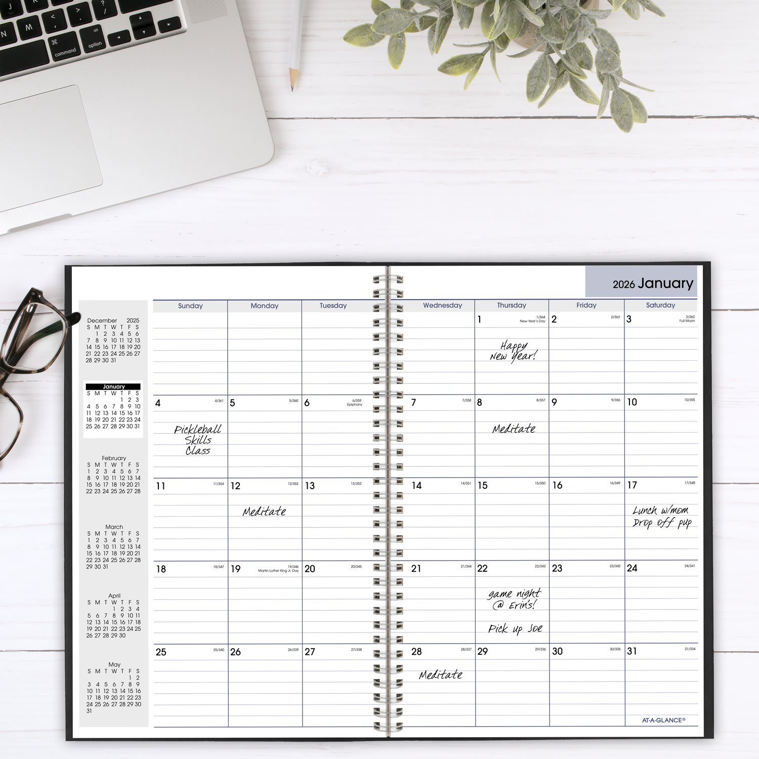 AT-A-GLANCE DayMinder 2026 Monthly Planner, Black, Large, 8in x 12in - Image 3